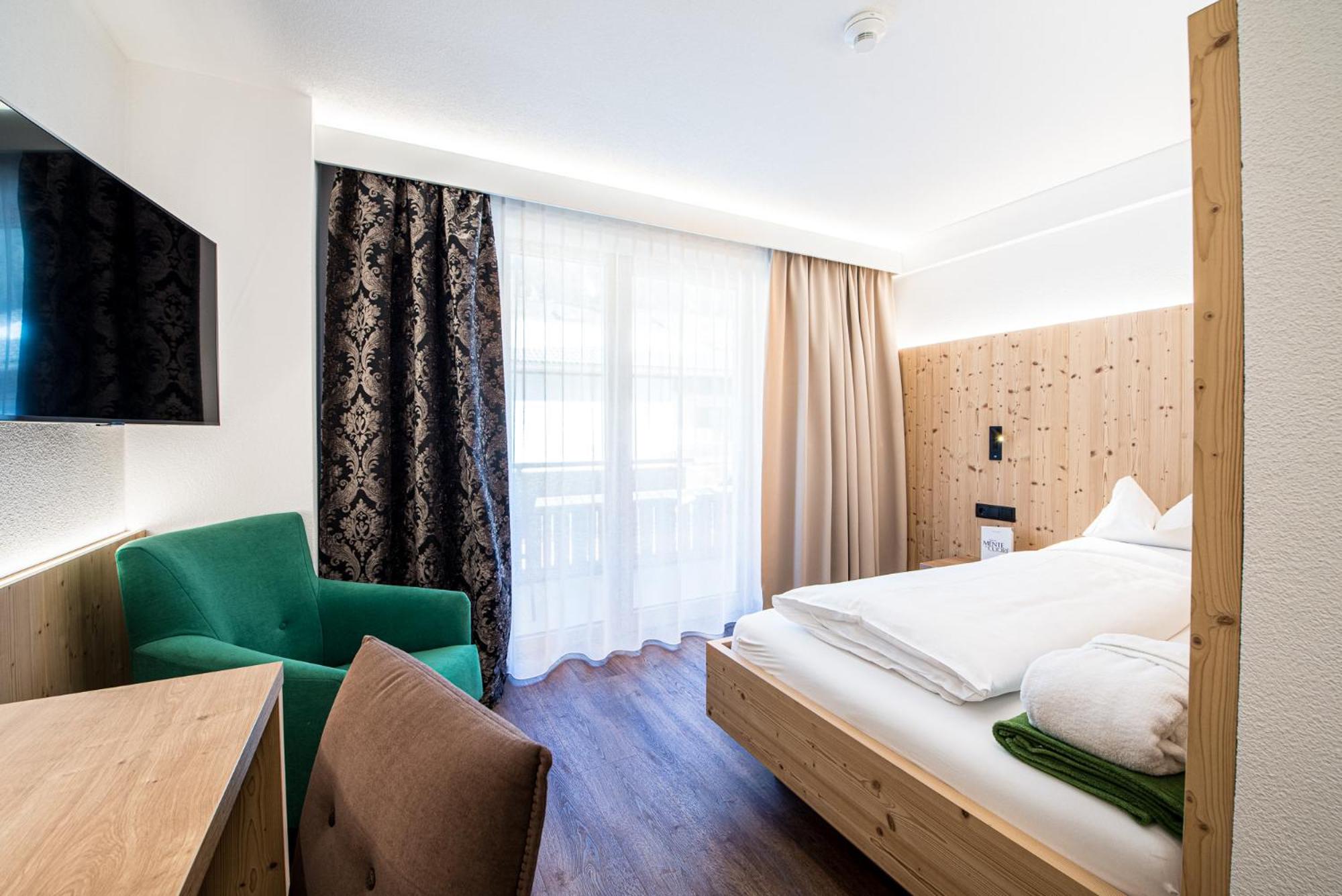 Single Room with Balcony