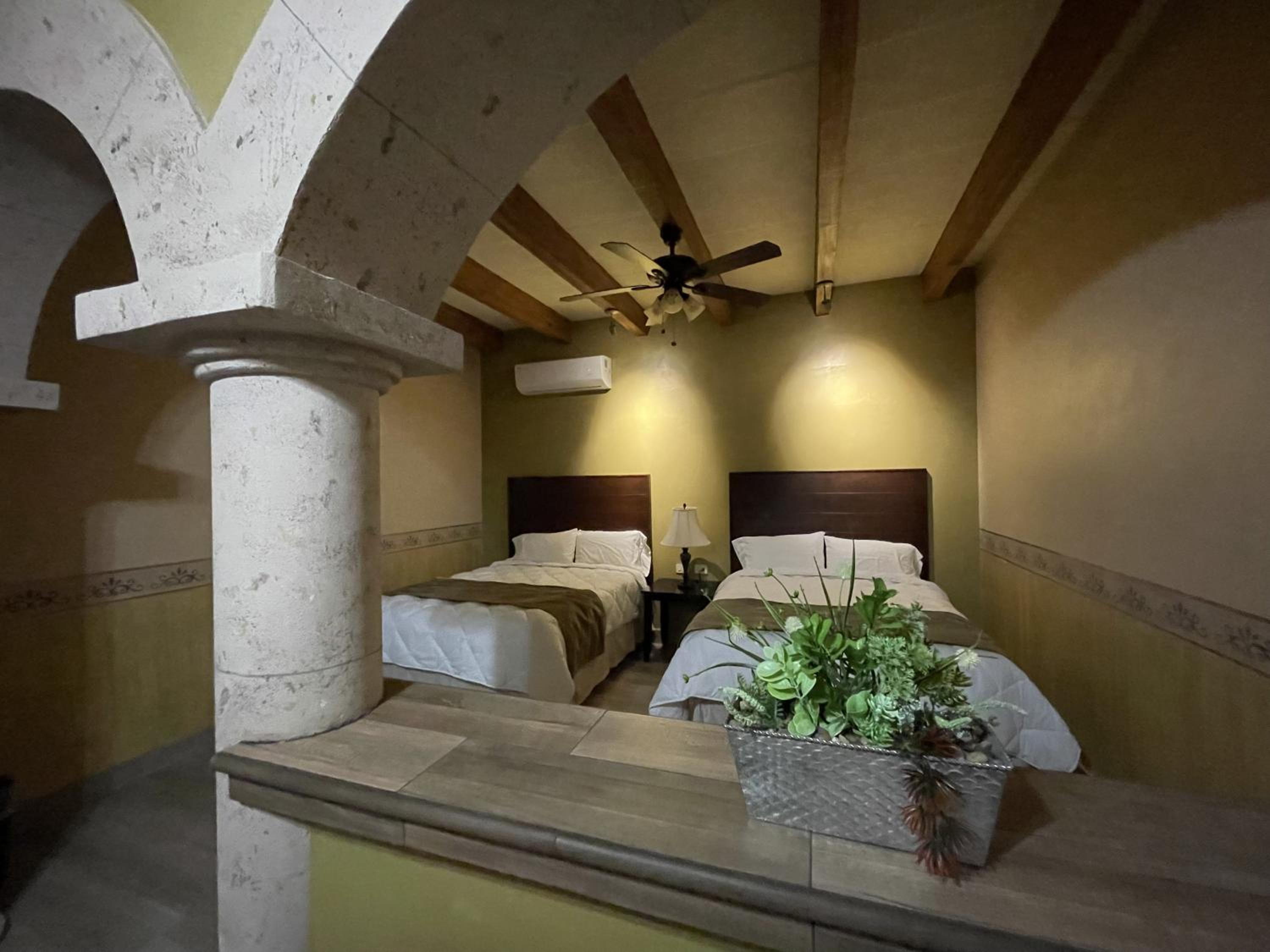 Double Room - Photo 3