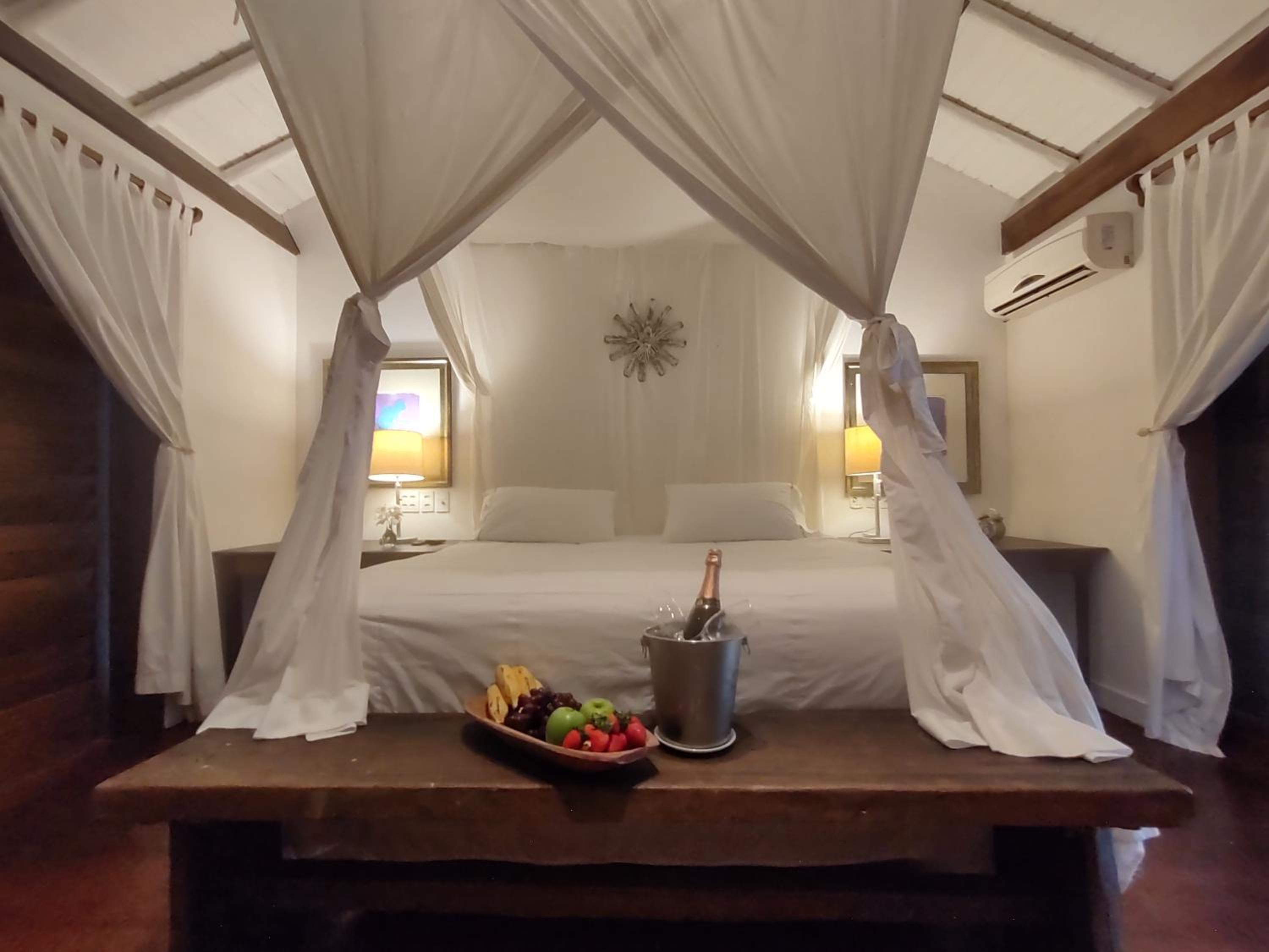 Superior Deluxe Suite with Private Balcony photo 1