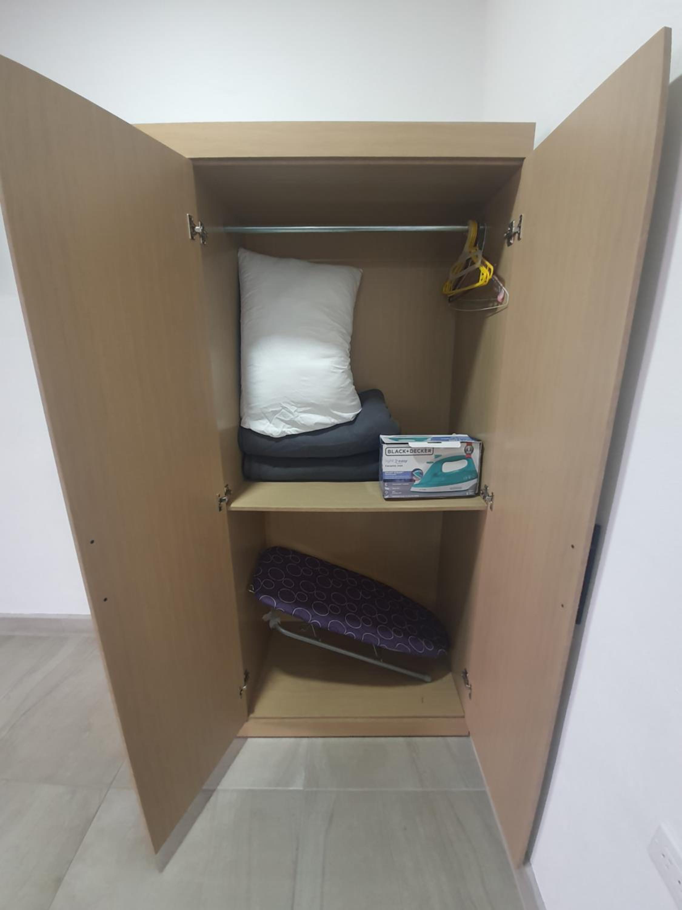 One-Bedroom Apartment - Photo 8
