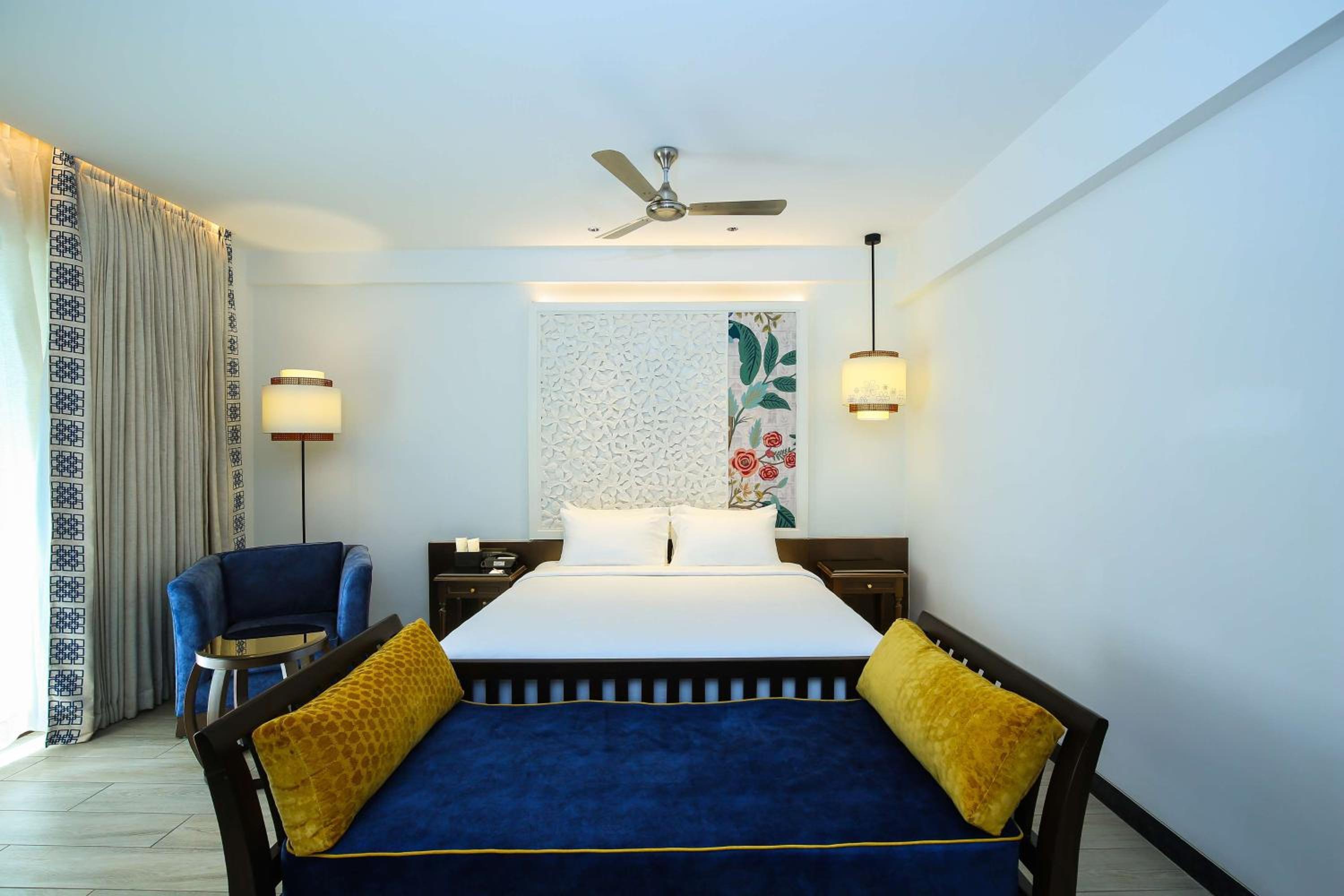 Chalet with Garden and Verandah with Complimentary Hi Tea