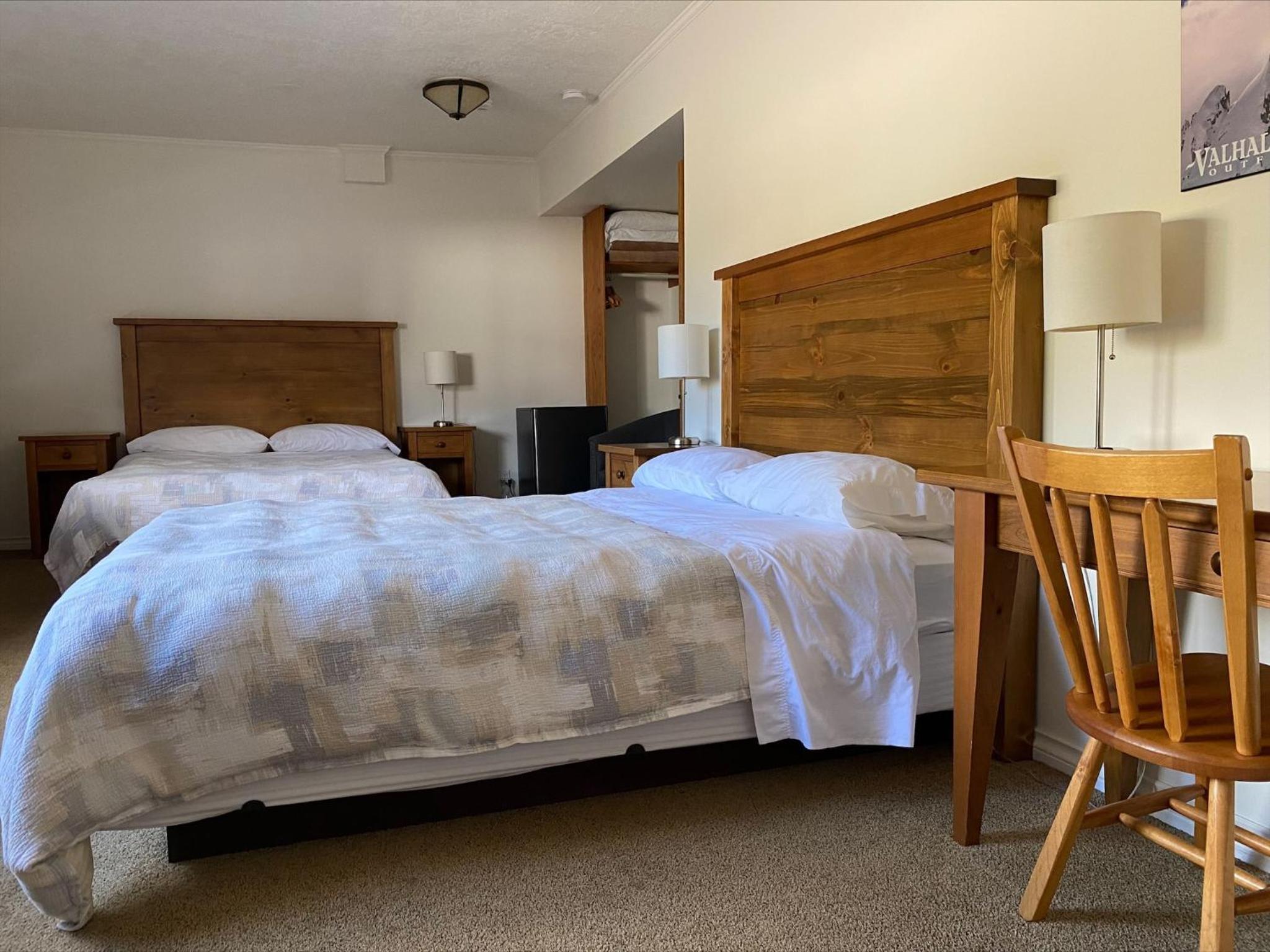 Double Room with Two Double Beds photo 1