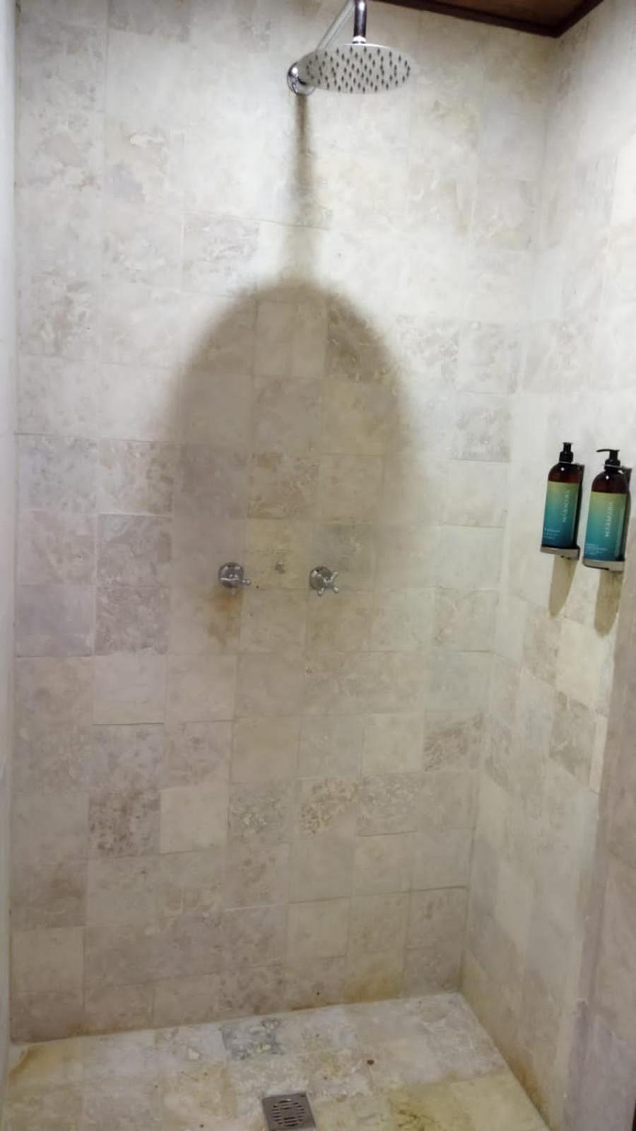 Deluxe Double or Twin Room photo 3