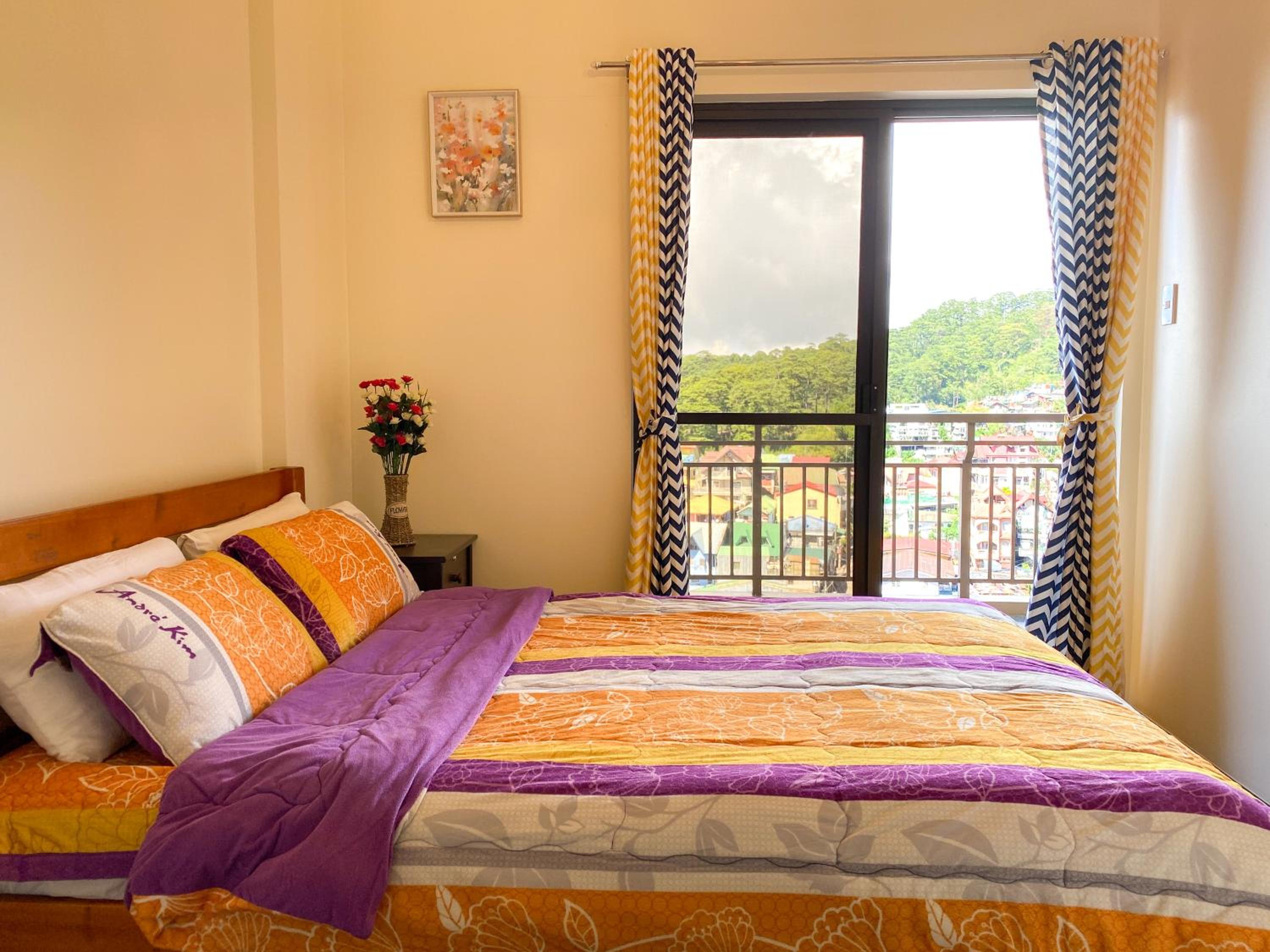 Apartment with Mountain View - Photo 38