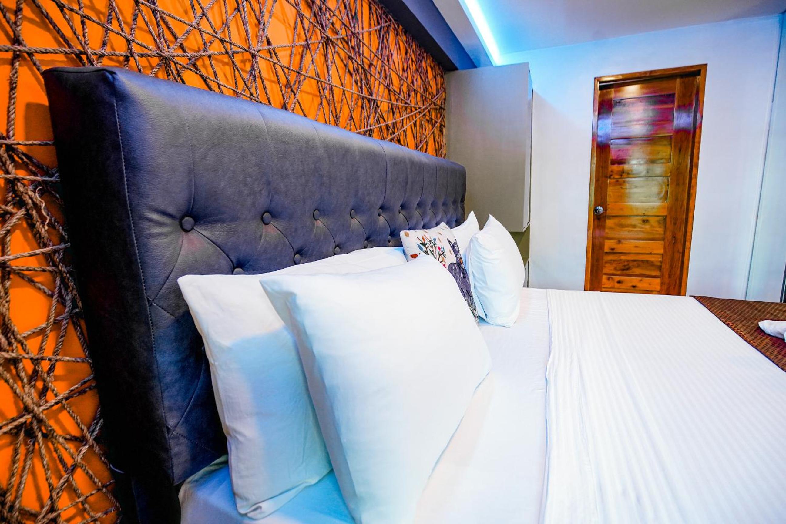 Standard Studio Suite - Photo 31