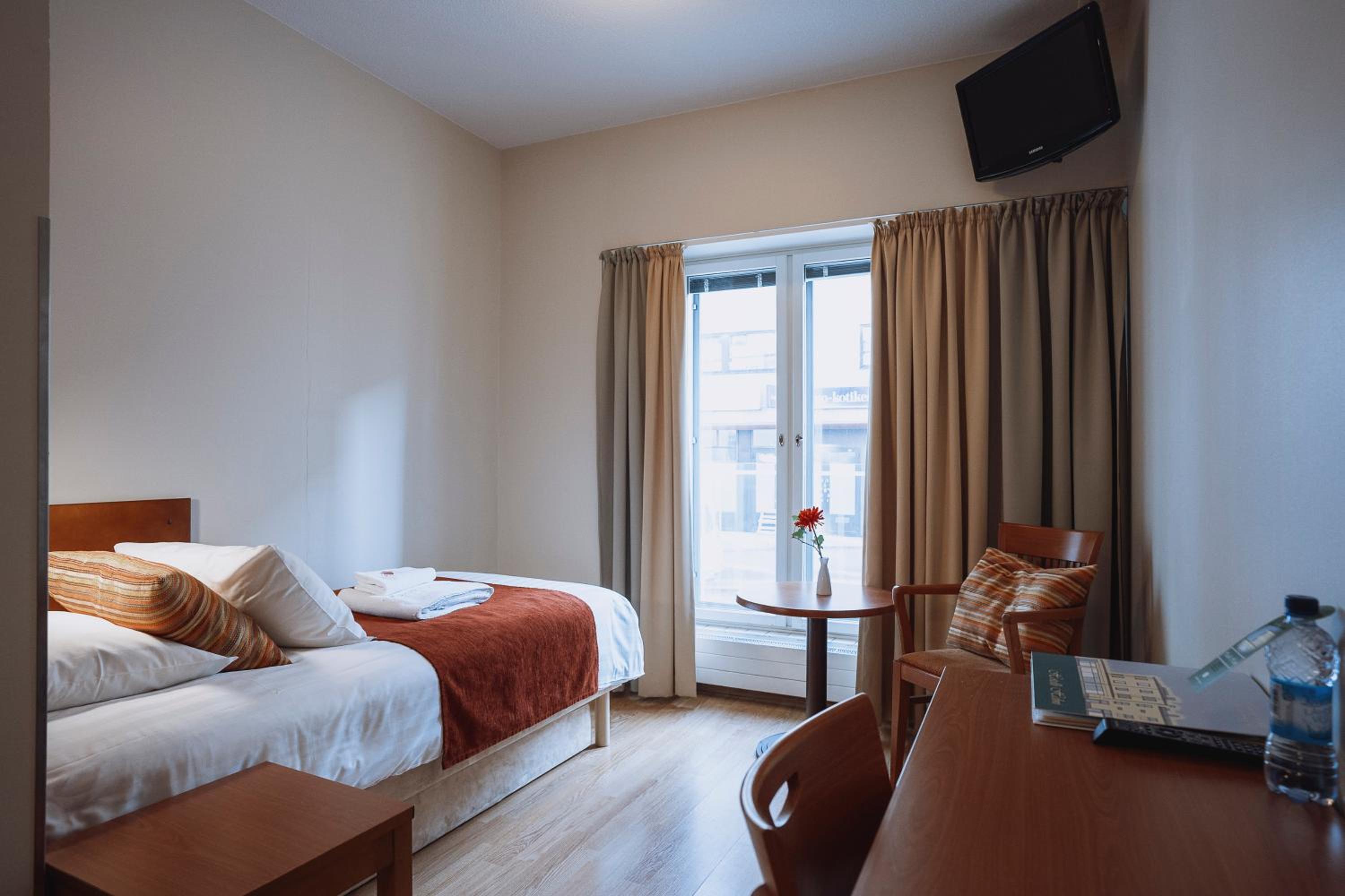 Single Room photo 2