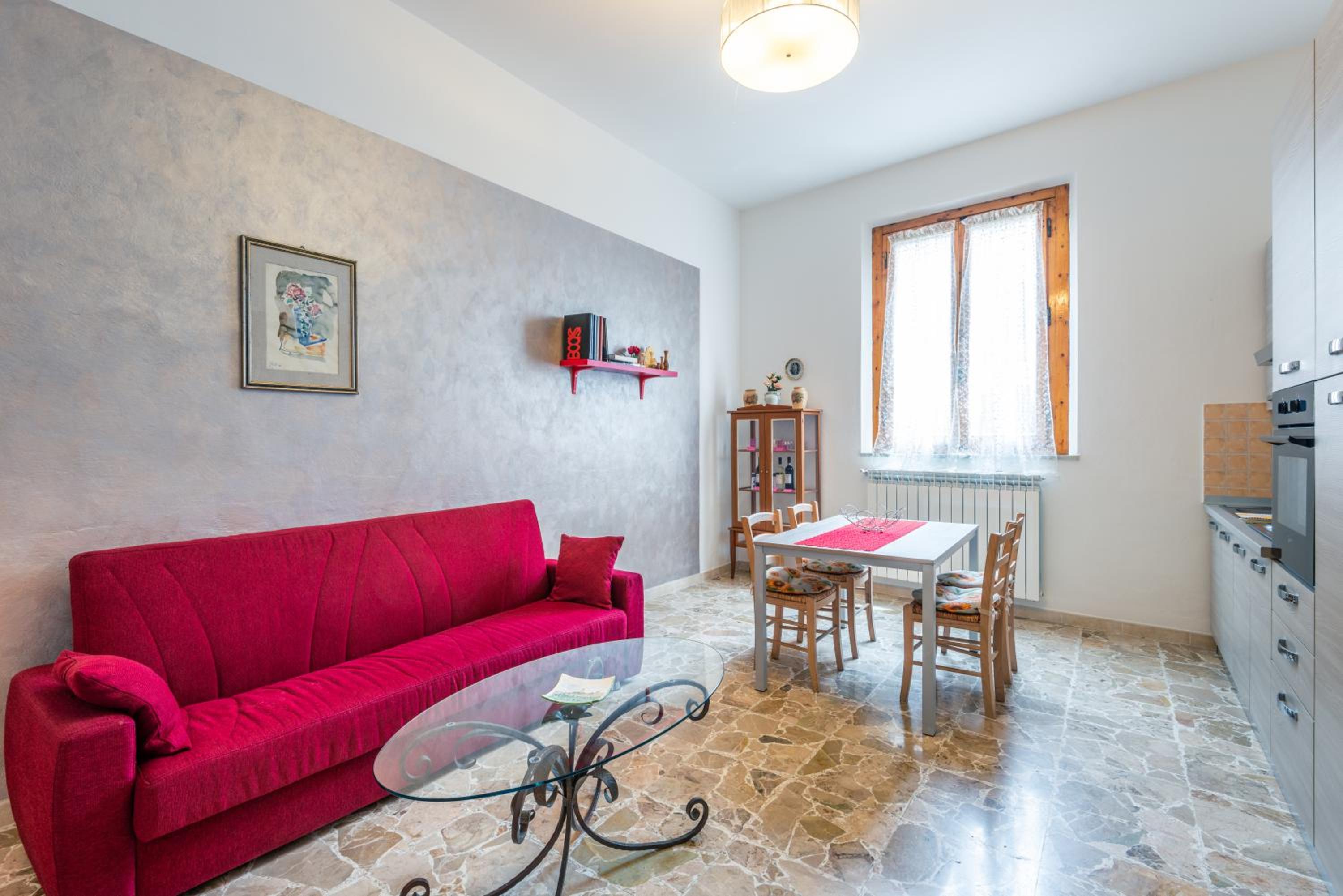 One-Bedroom Apartment - Photo 9