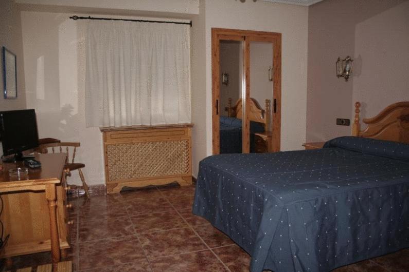 Double or Twin Room photo 2