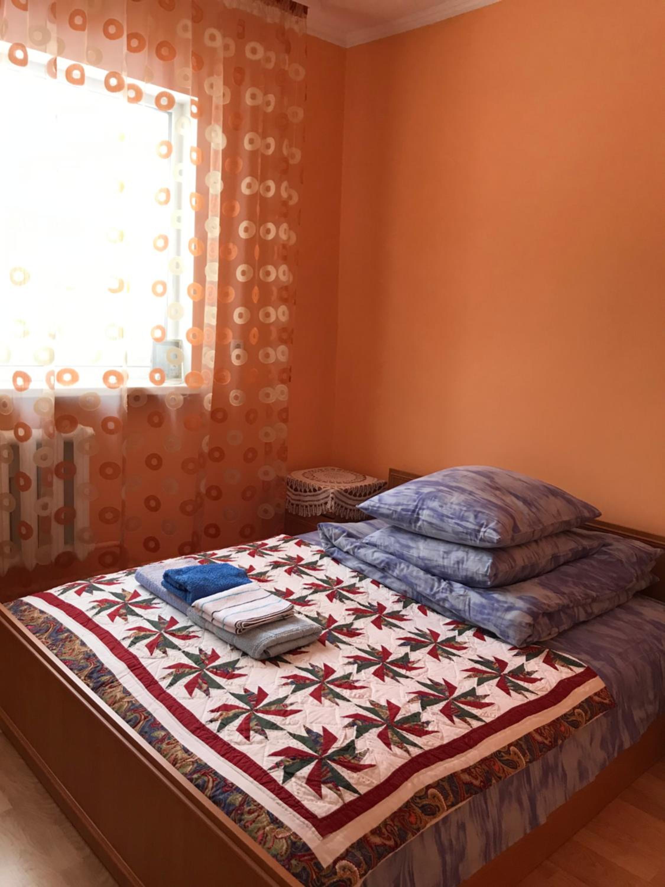 Three-Bedroom House photo 3