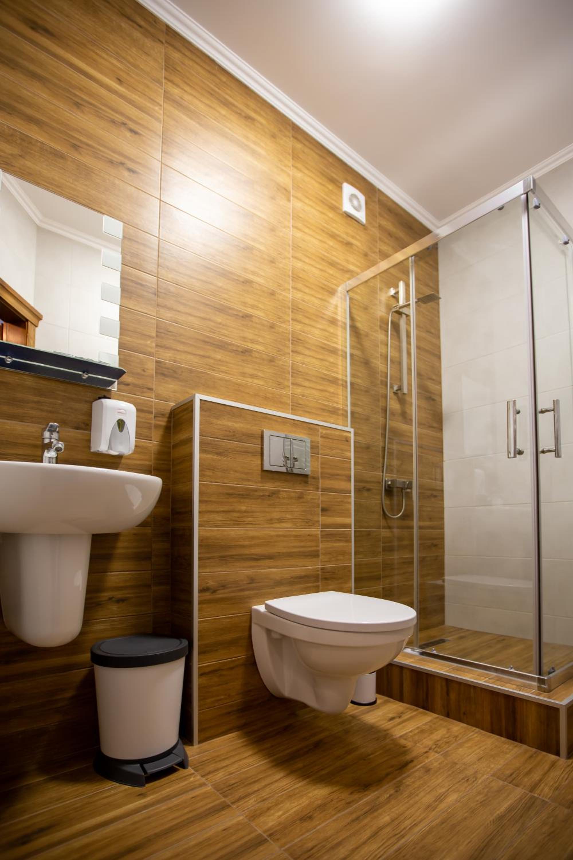 Family Suite with Balcony photo 2