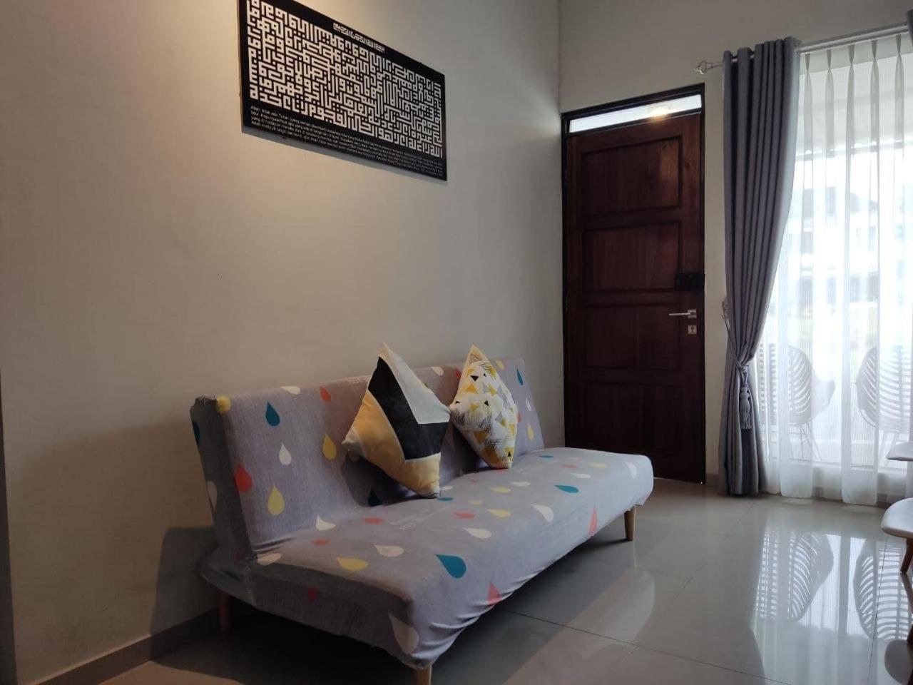 Deluxe Family Suite - Photo 7