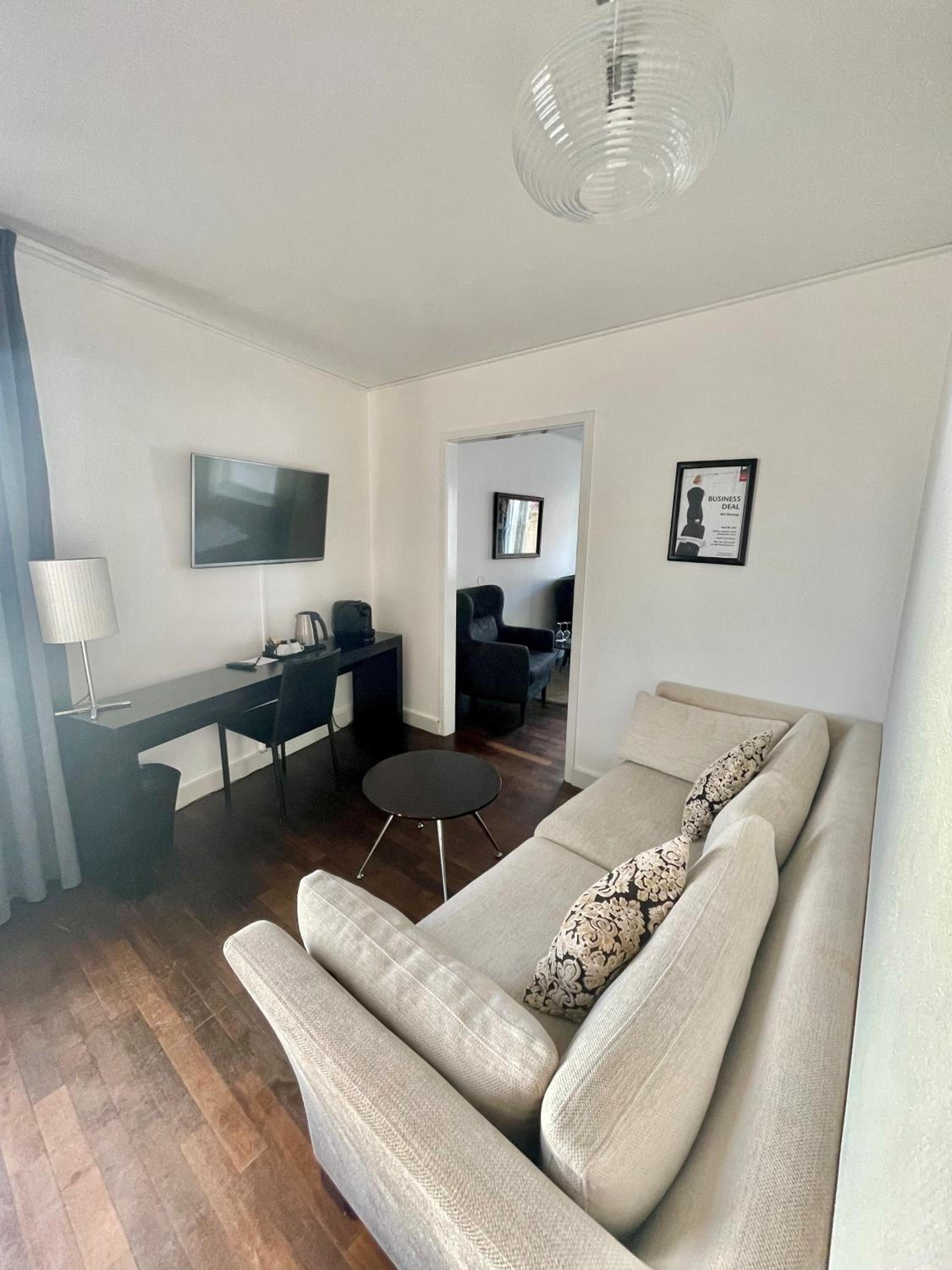 Junior Suite - Photo 5