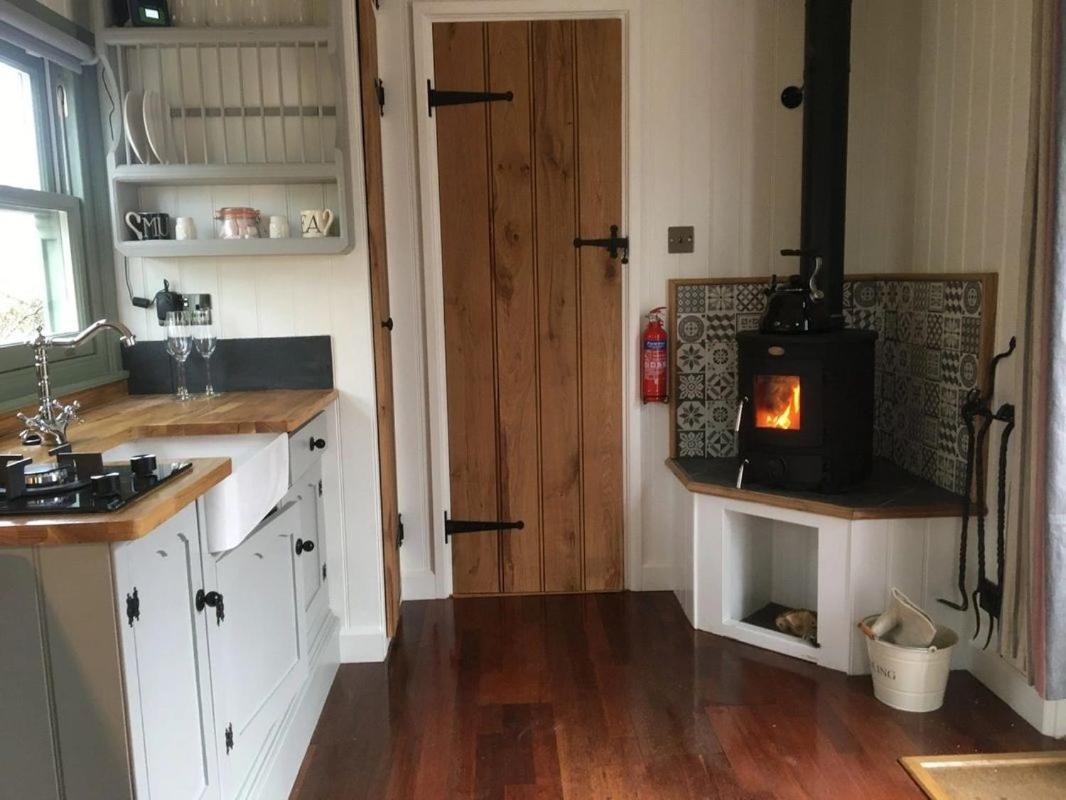 Cottage with Garden View photo 3