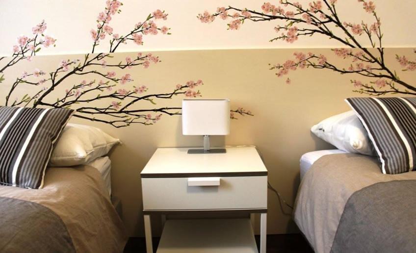 Twin Room with Private Bathroom photo 1