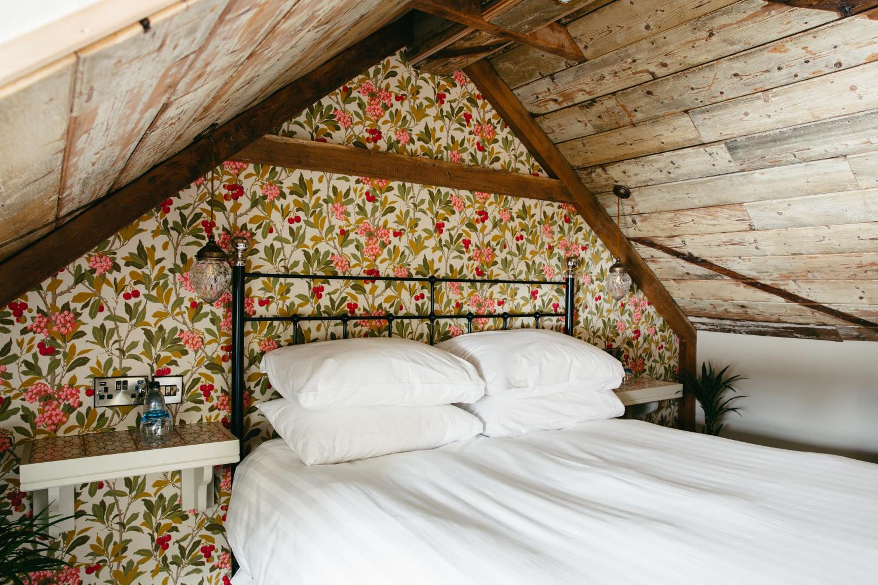 Signature Hayloft Double Room - Photo 4