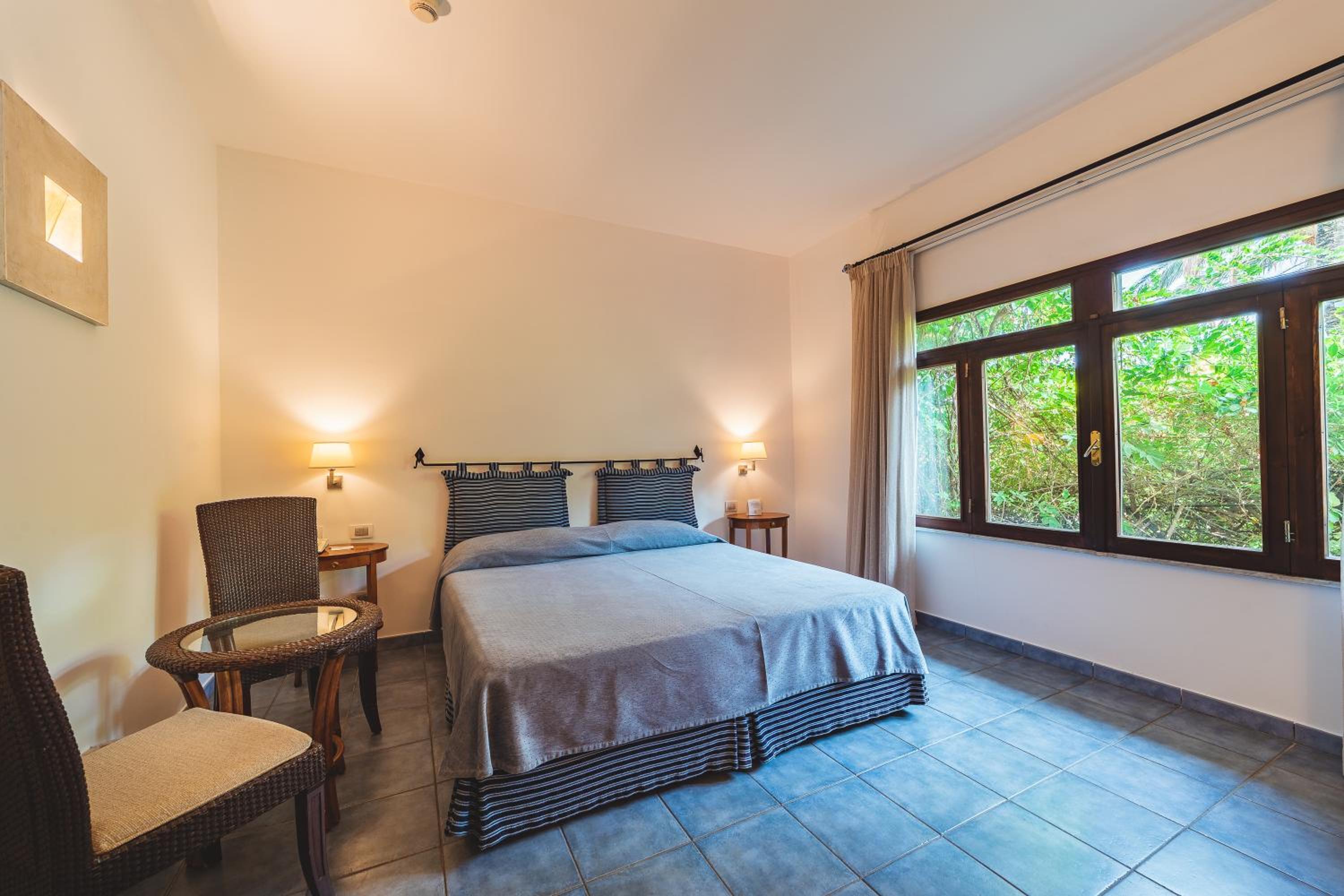 Classic Triple Room - Photo 7
