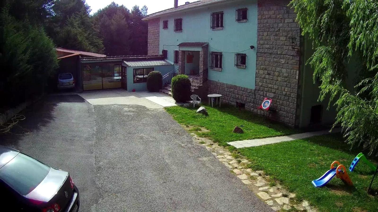 Apartment with Terrace photo 2