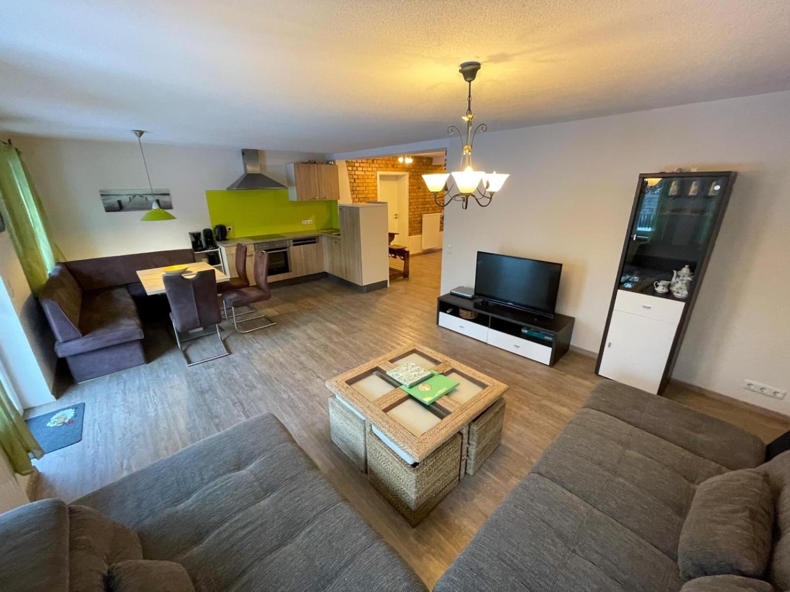 Three-Bedroom Apartment with Mountain View
