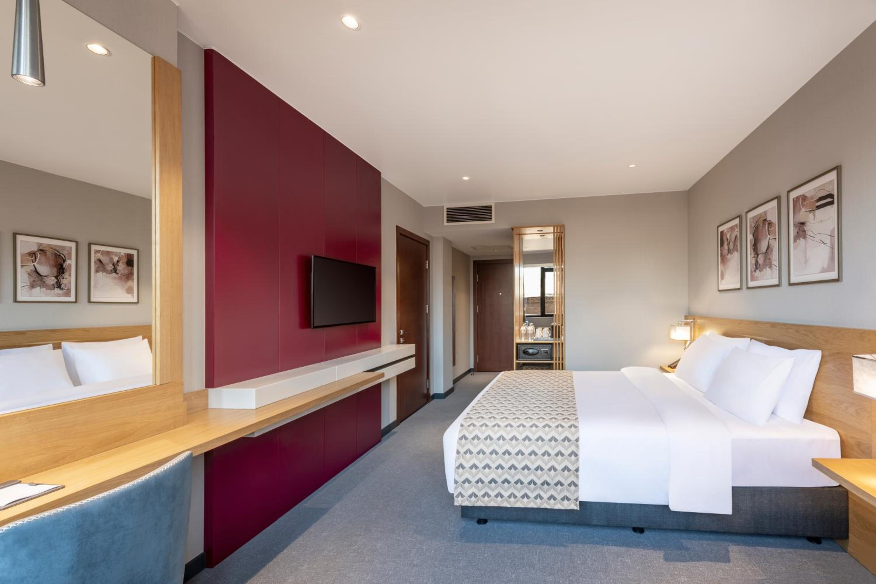 Deluxe Double or Twin Room - Photo 4