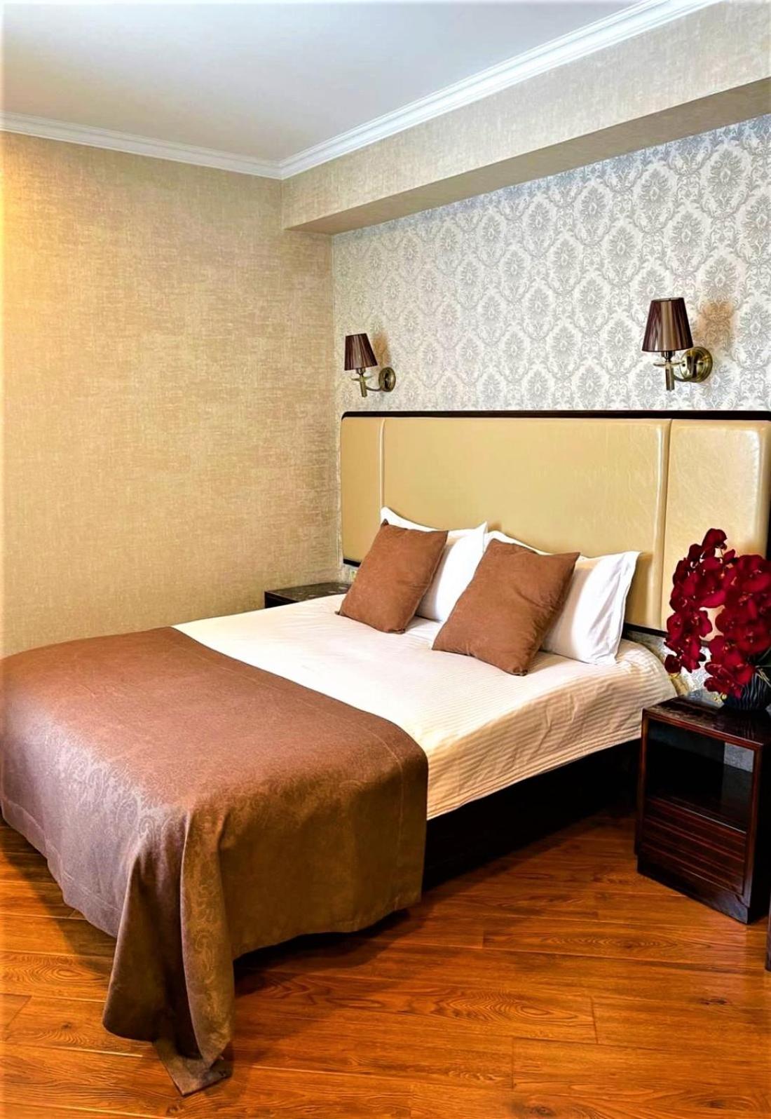 King Room with Balcony