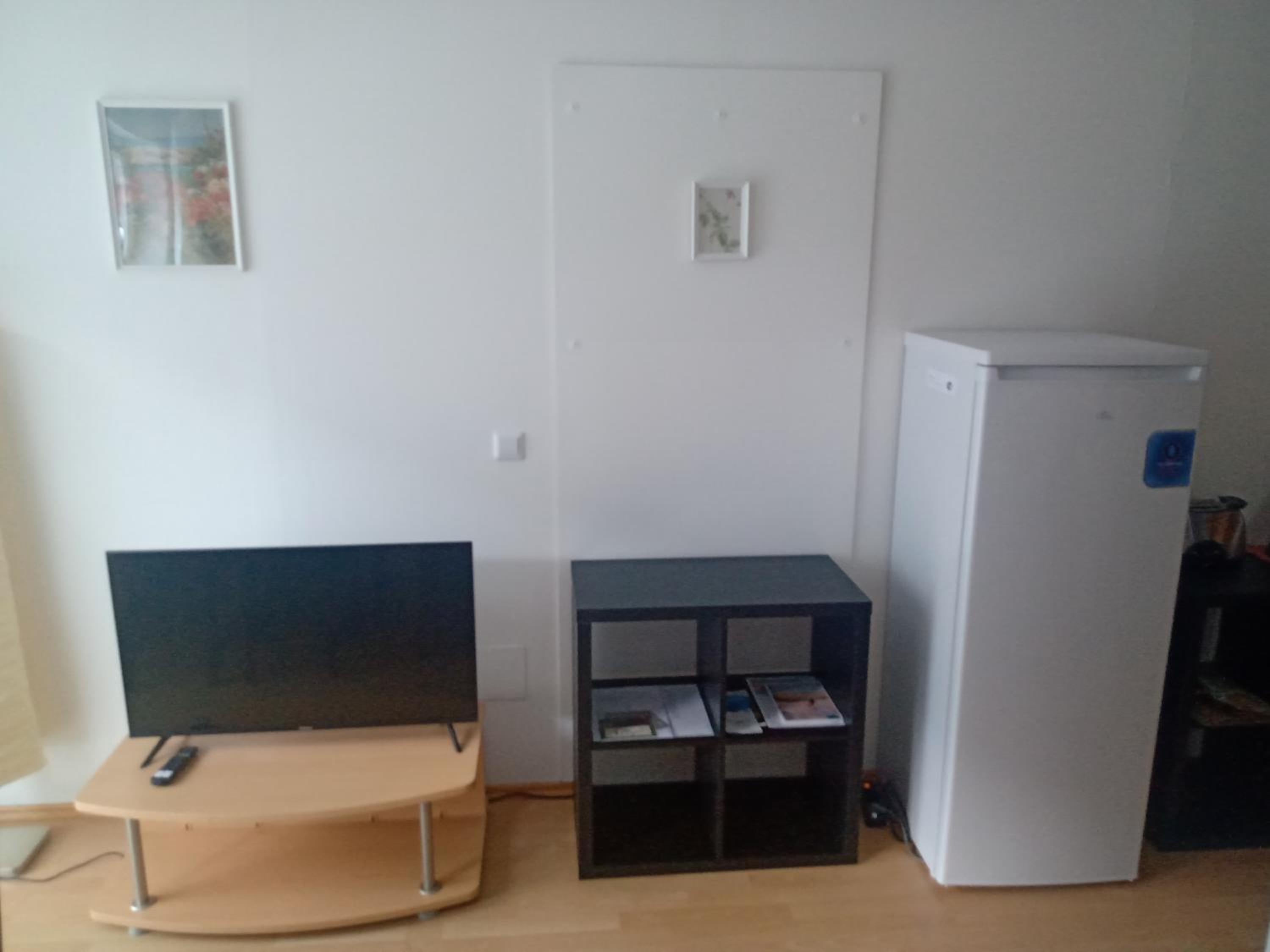 One-Bedroom Apartment - Photo 13