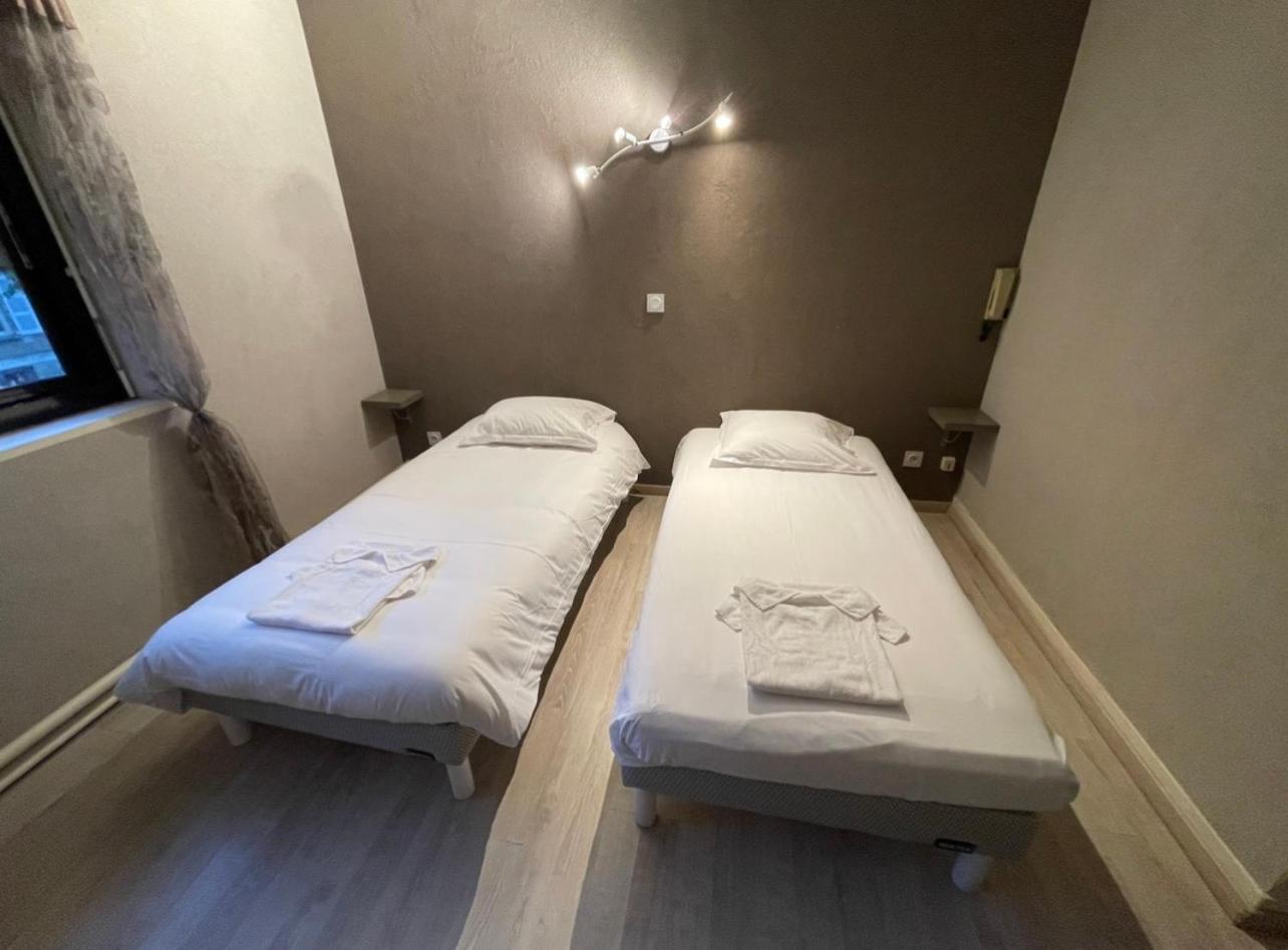Double Or Twin Room - Photo 6