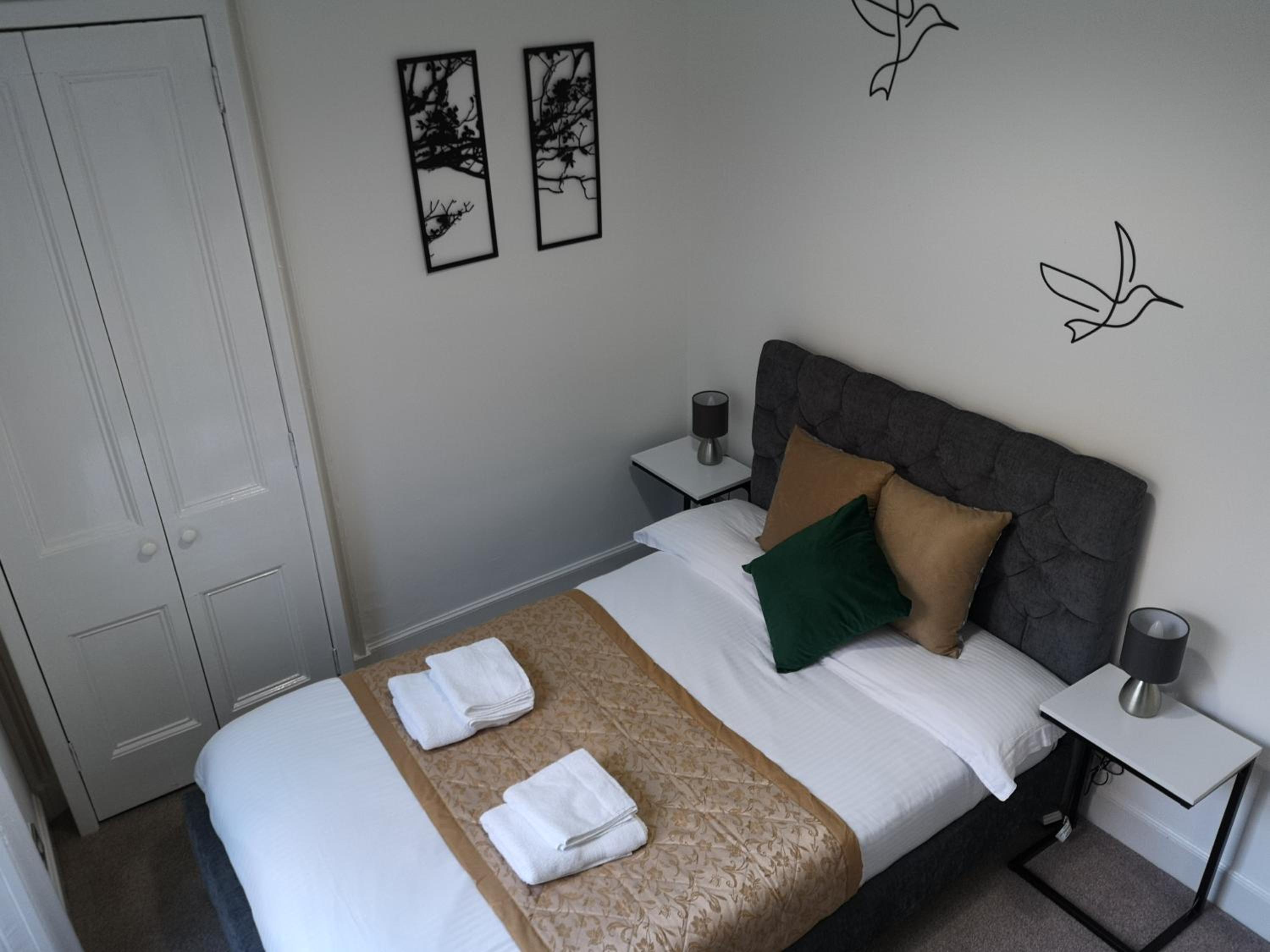 Deluxe Apartment photo 2