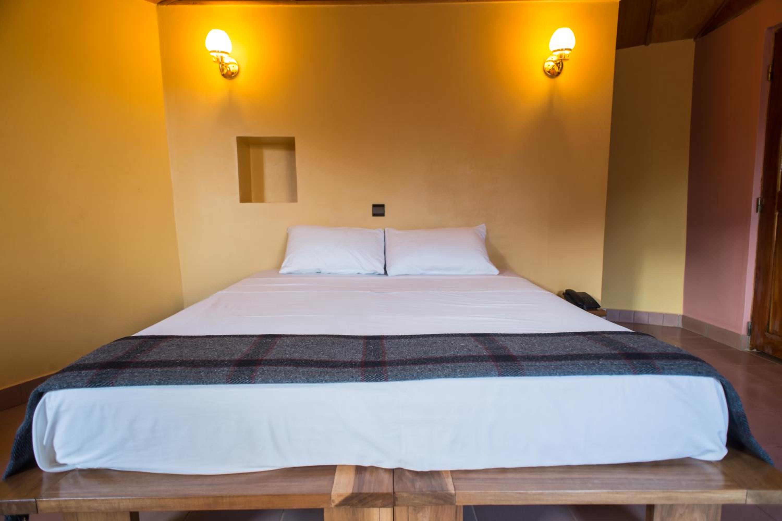 Standard Double or Twin Room photo 3