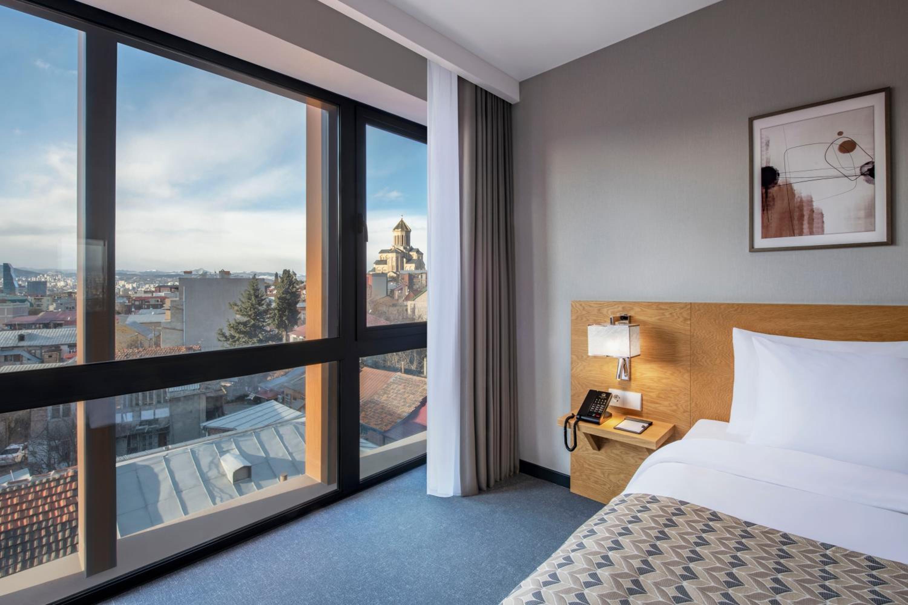 Standard Double or Twin Room - Photo 6