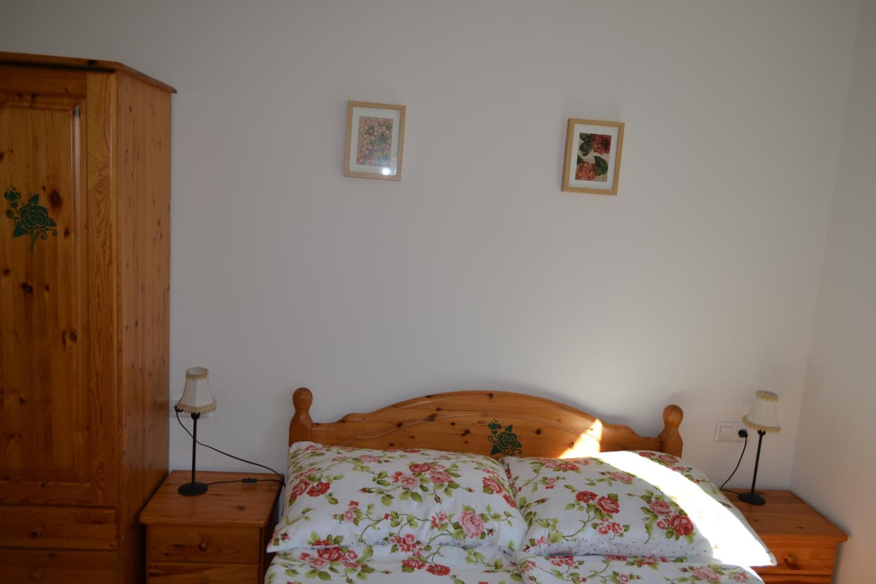 Three-Bedroom Apartment - Photo 8