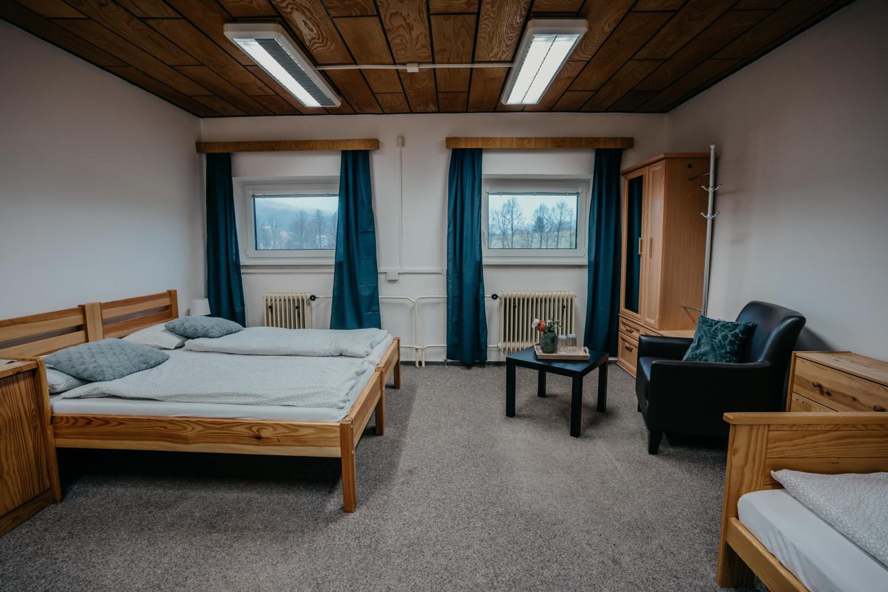 Quadruple Room - Photo 1