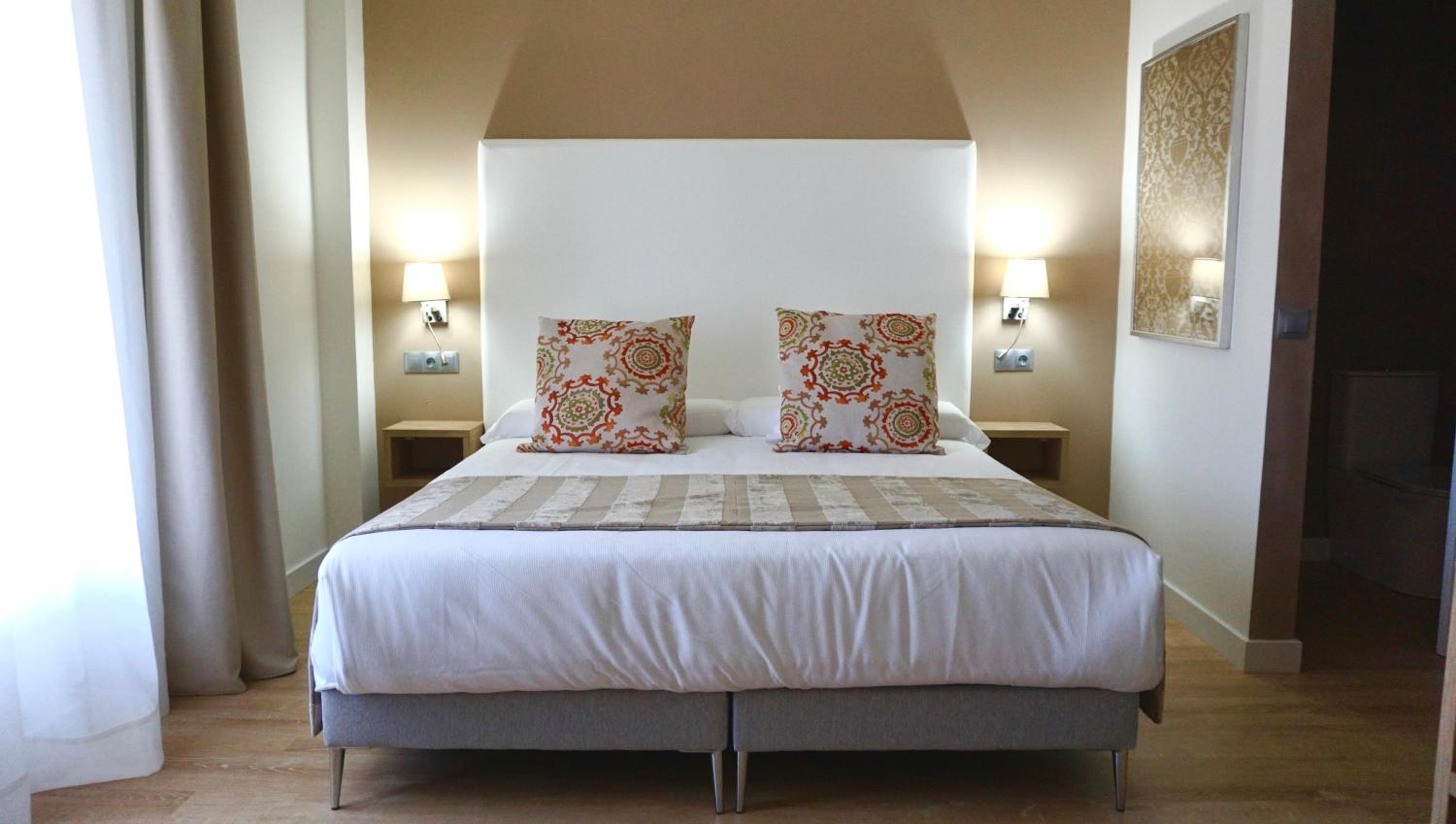 Junior Suite with Garden View - Photo 4
