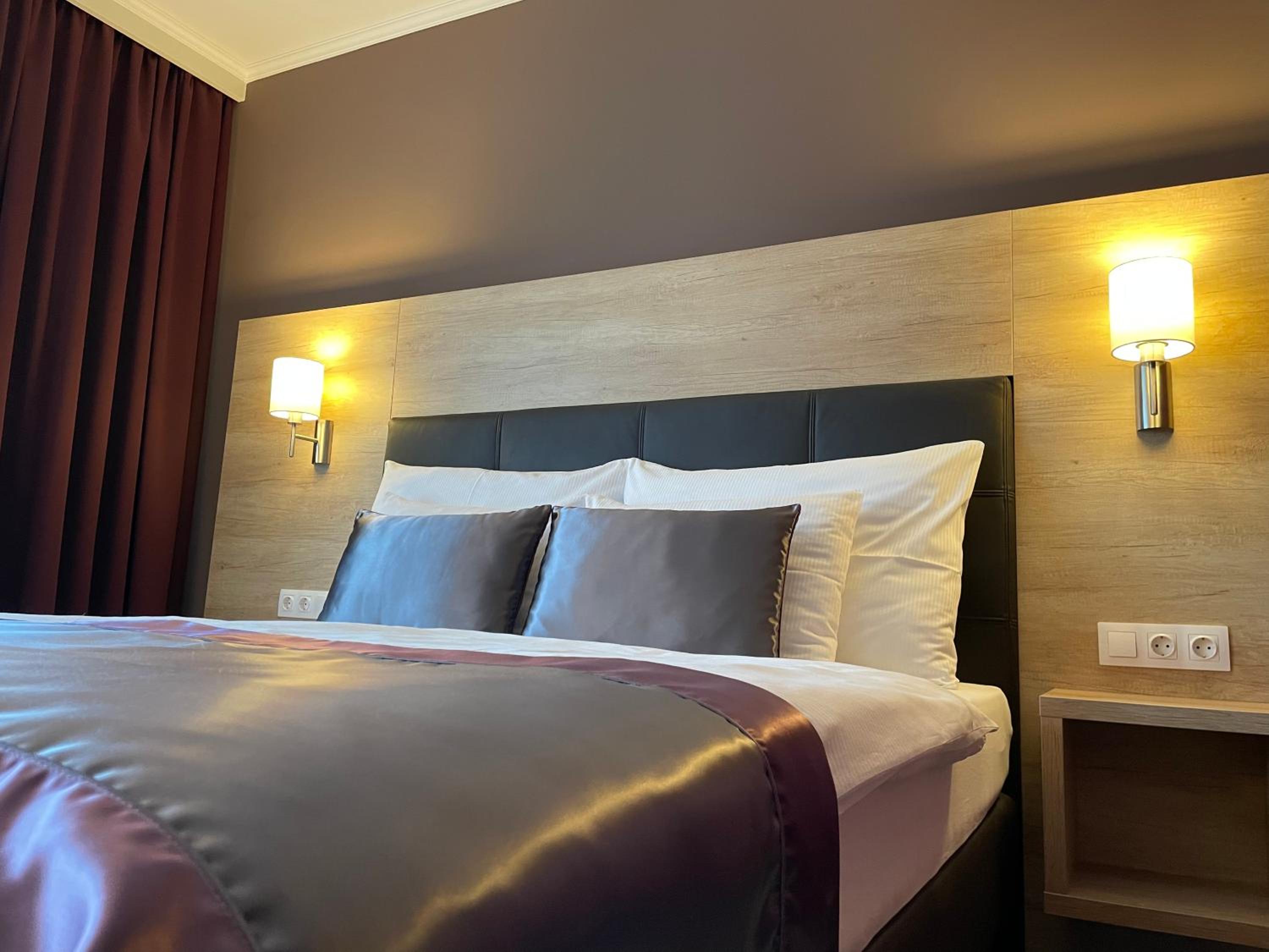 Superior Queen Room