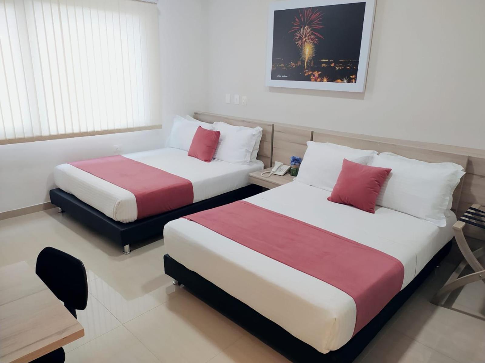 Superior Double Room with Two Double Beds photo 3
