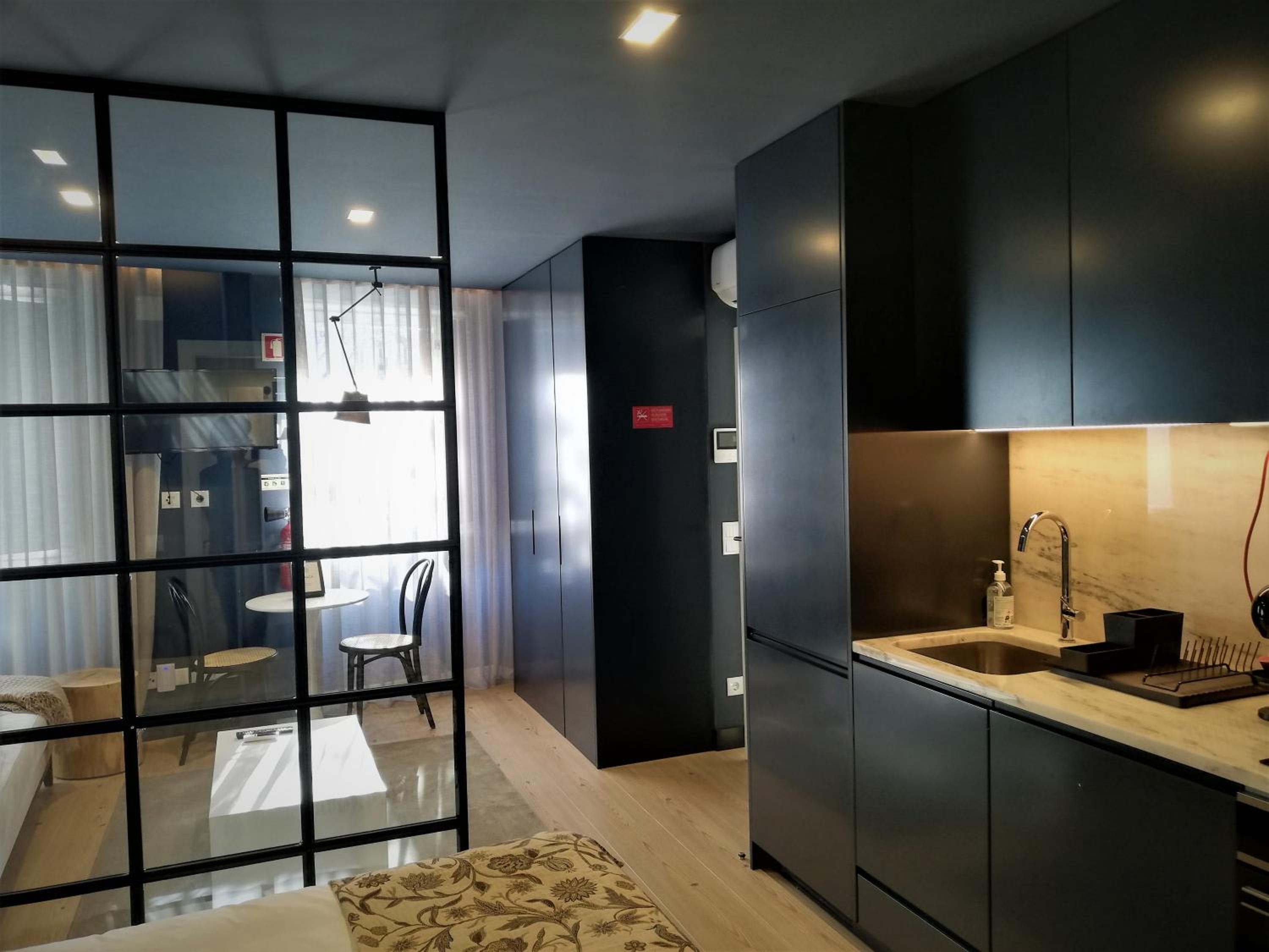 Studio Apartment photo 2