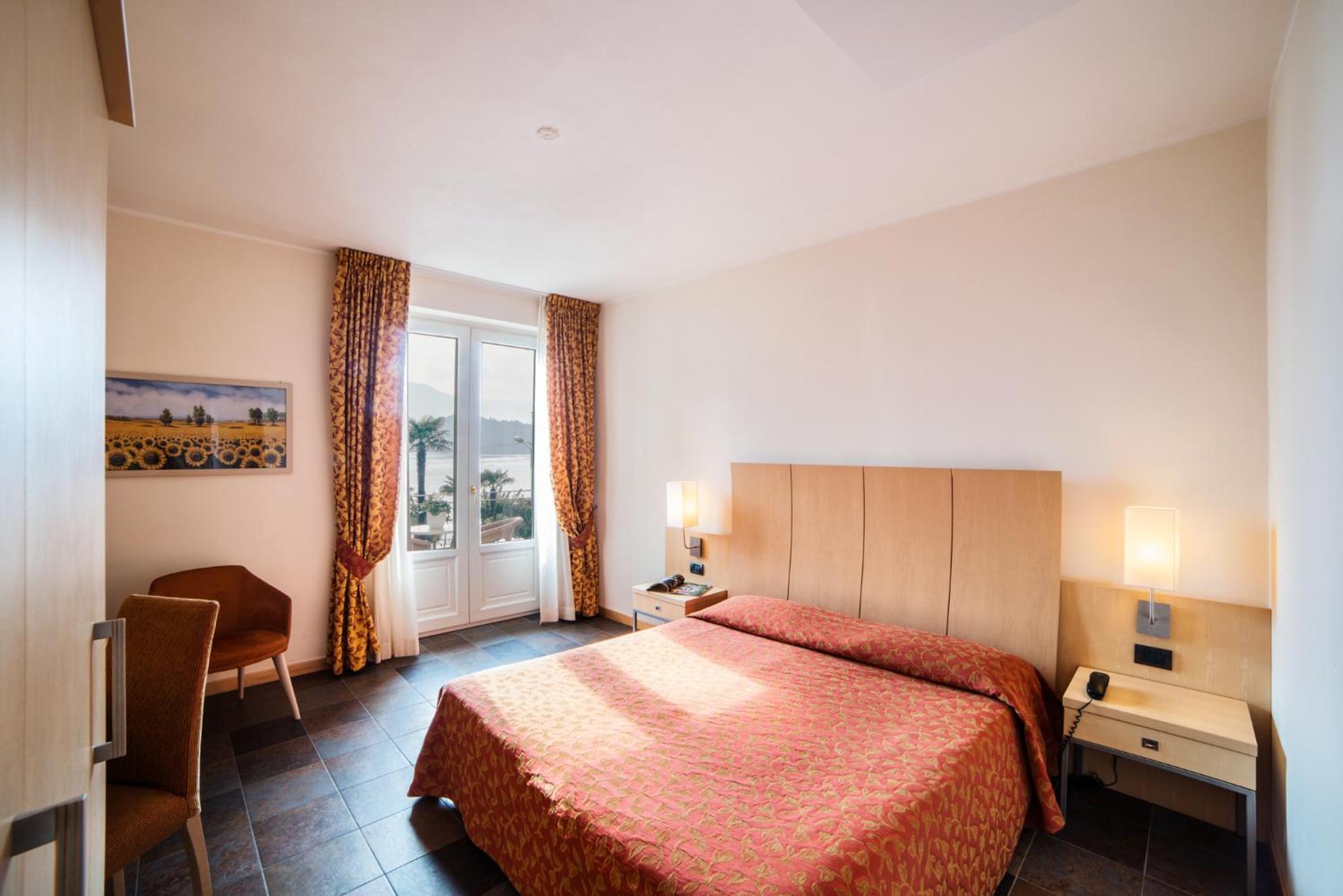 Double Room With Lake View - Annex