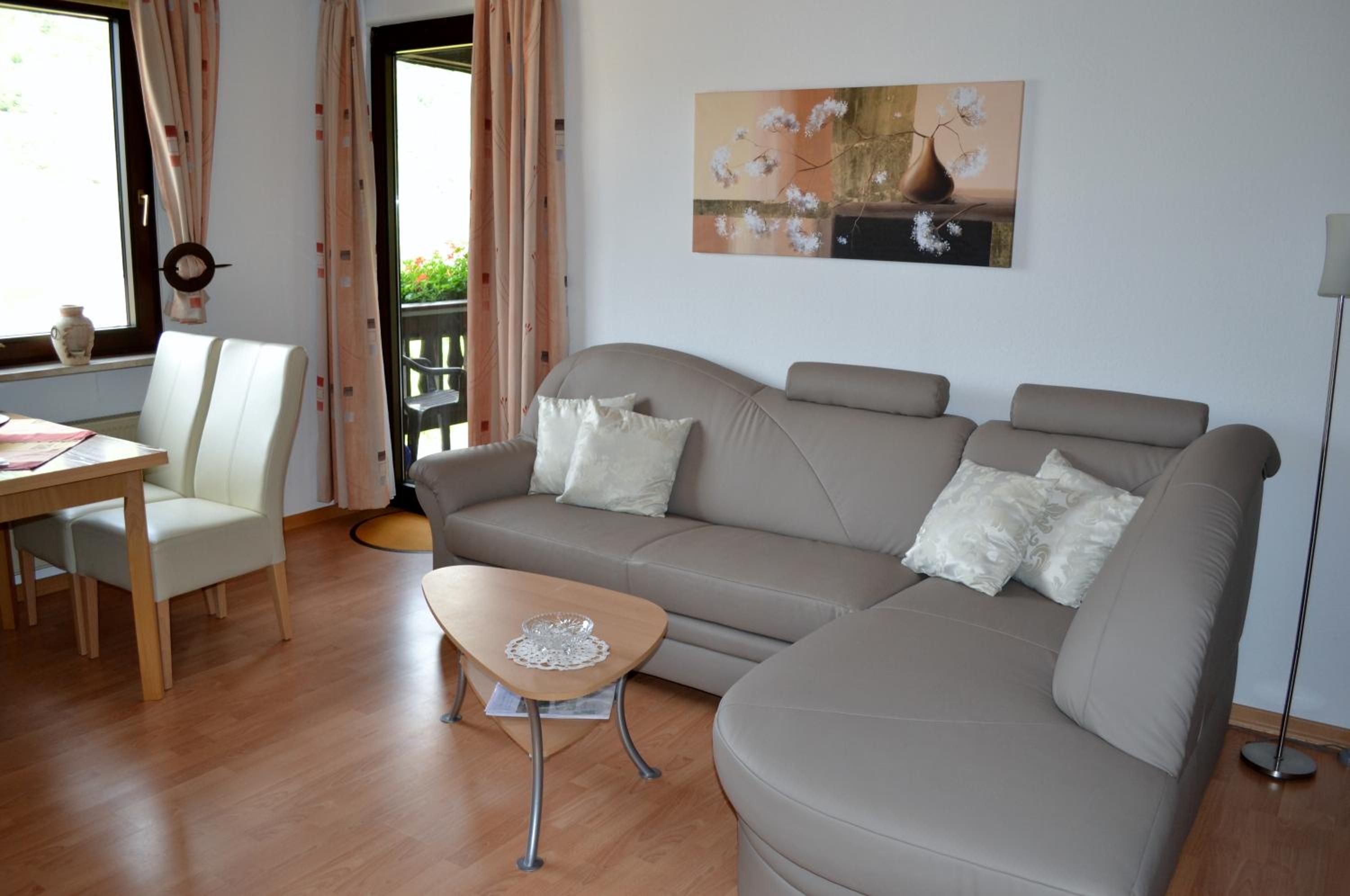 Superior One-Bedroom Apartment