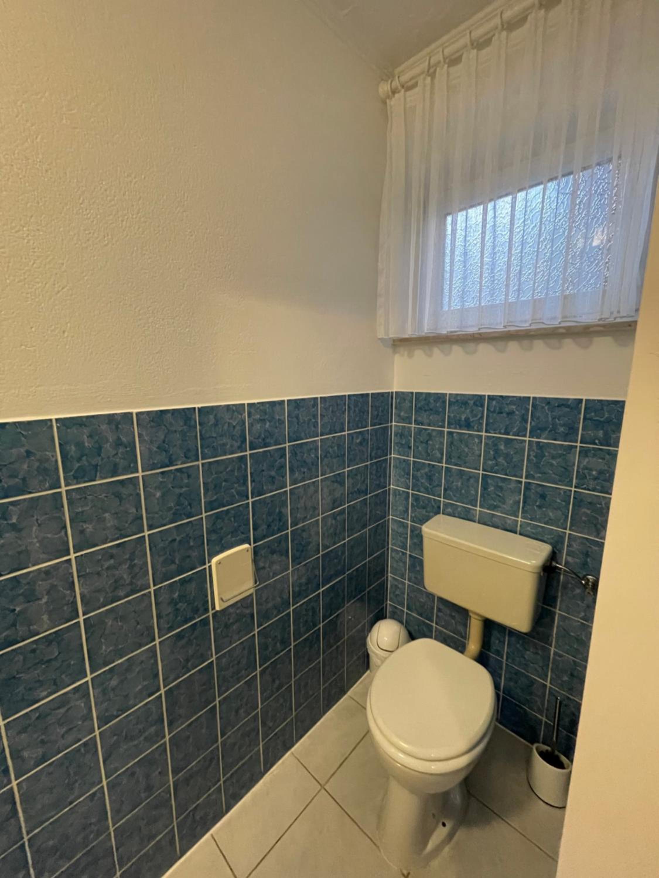 Budget Double Room photo 3
