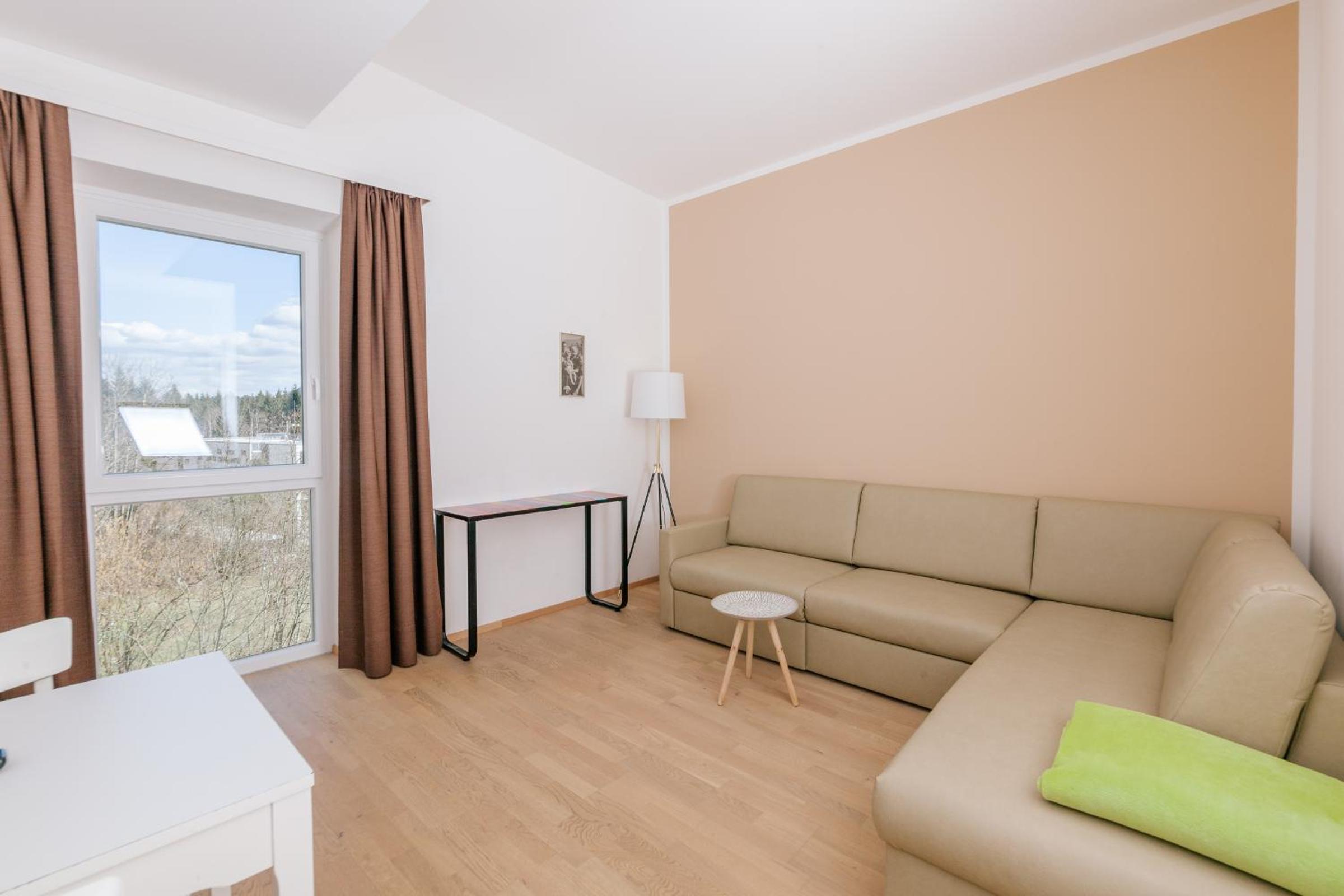 Junior Suite with Garden View - Photo 5