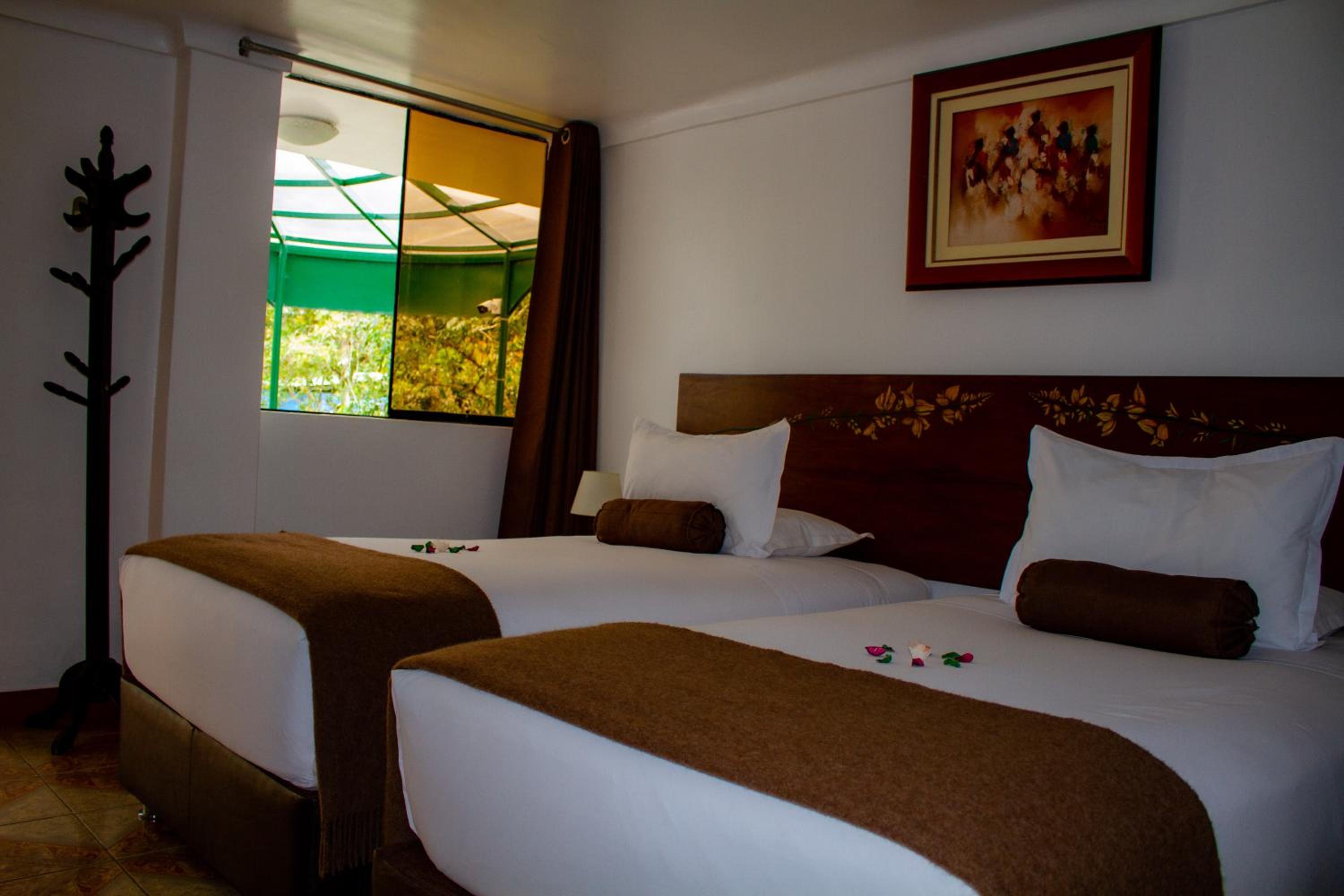 Superior Twin Room - Photo 17