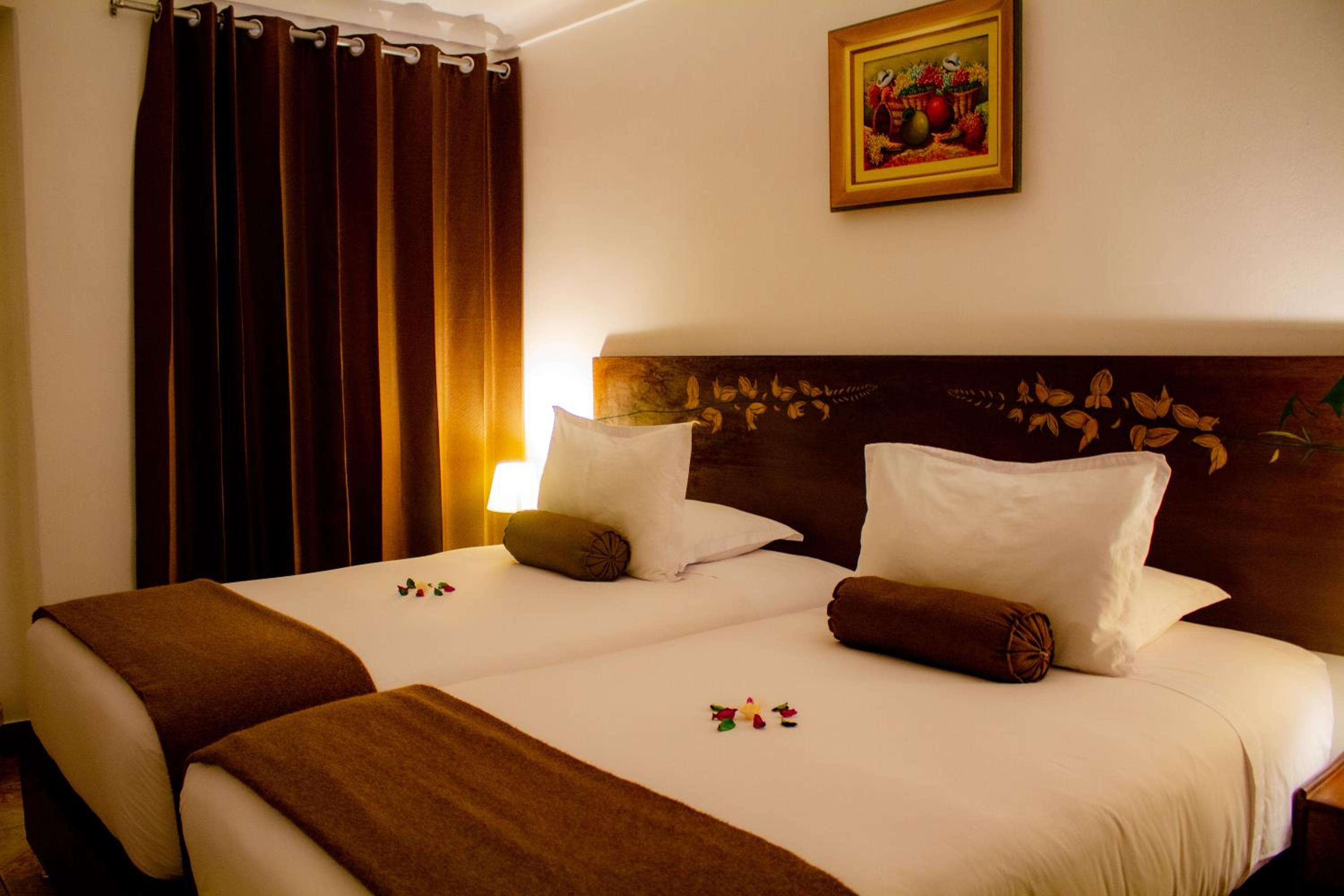 Superior Twin Room - Photo 19