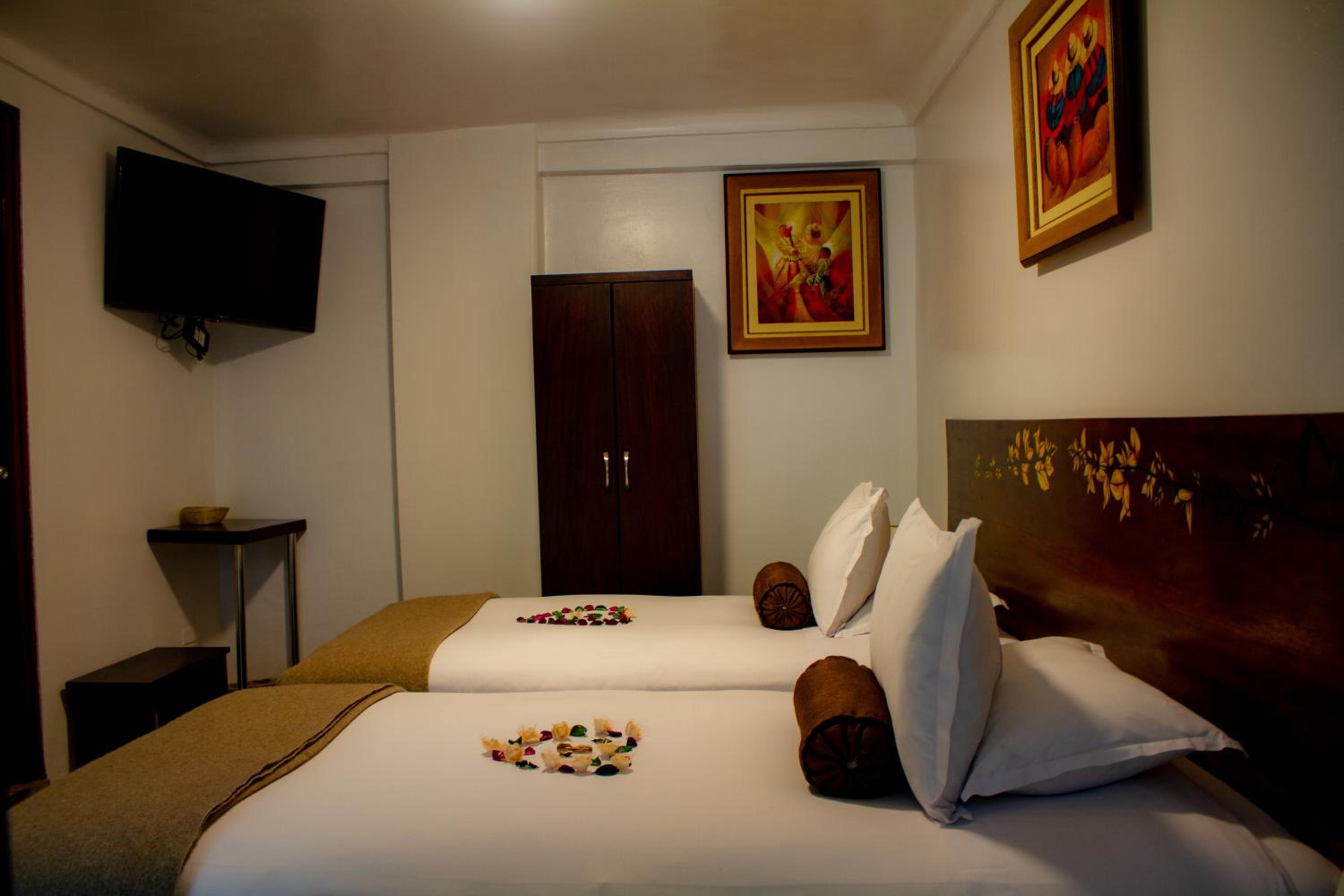 Superior Twin Room - Photo 25