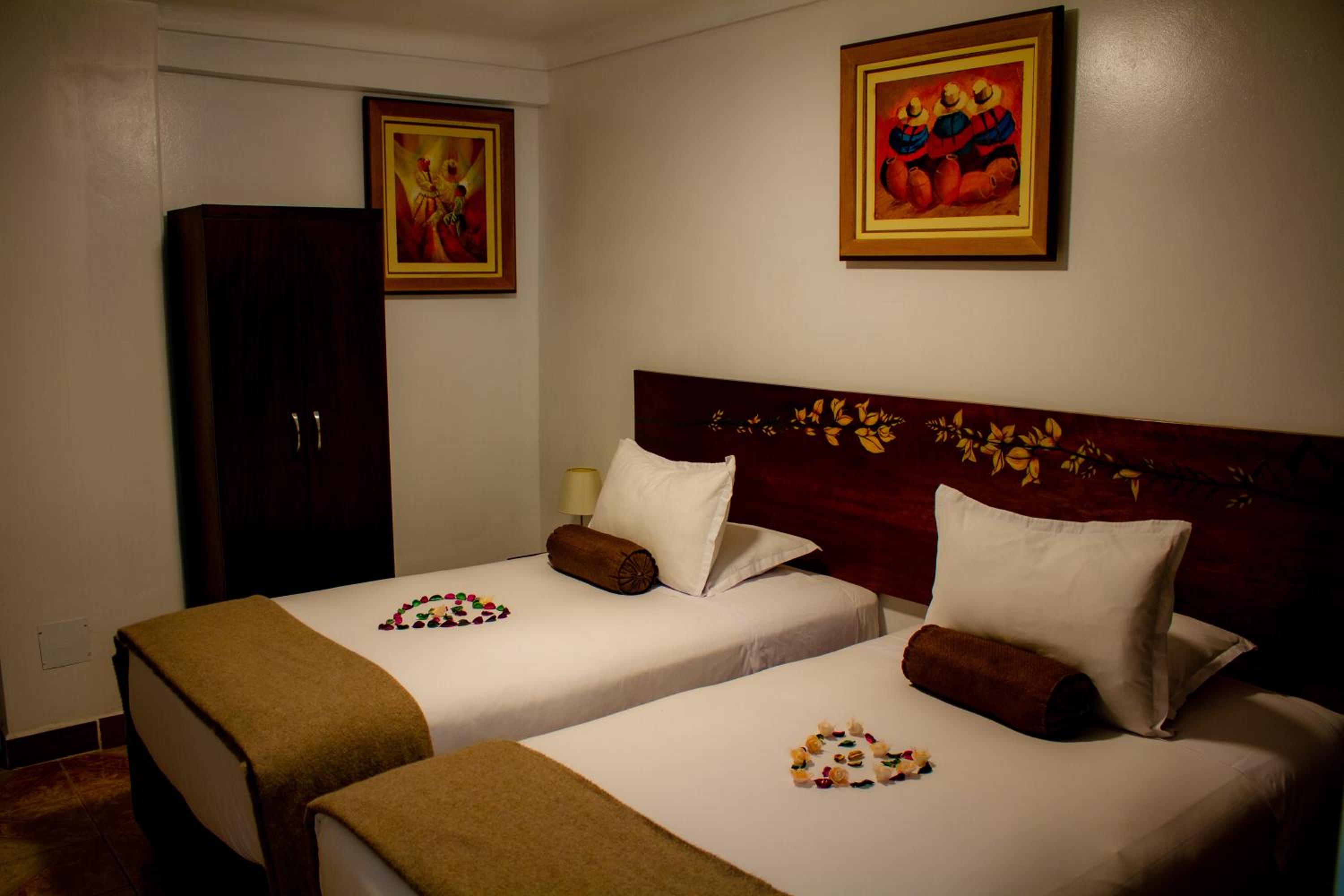 Superior Twin Room - Photo 24