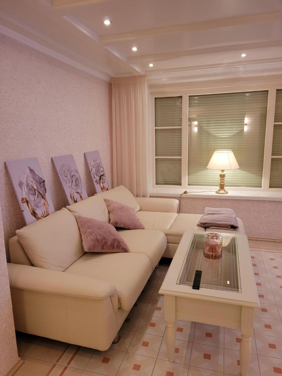 Villa with Private Pool - Photo 1