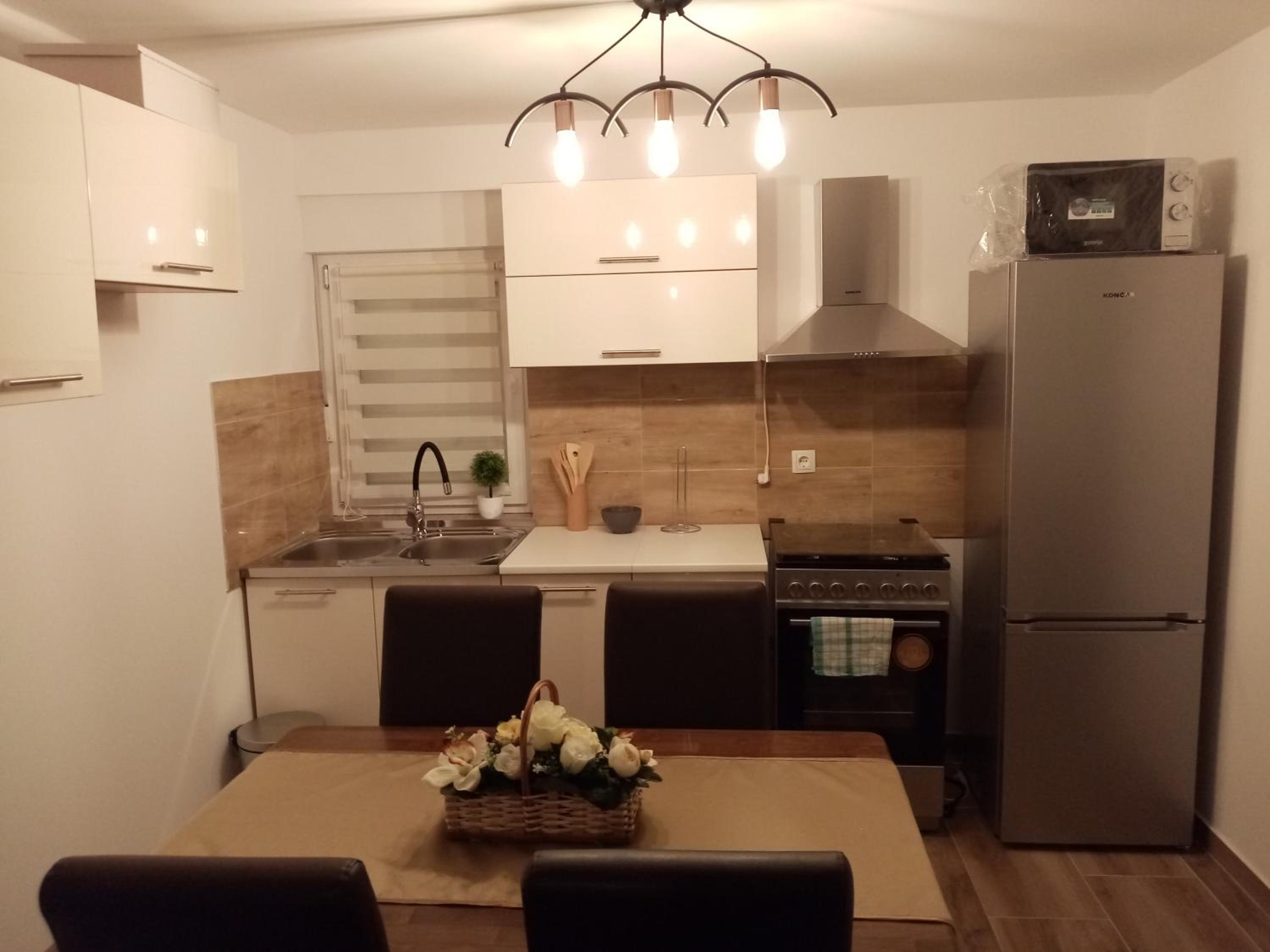Two-Bedroom Apartment - Photo 6