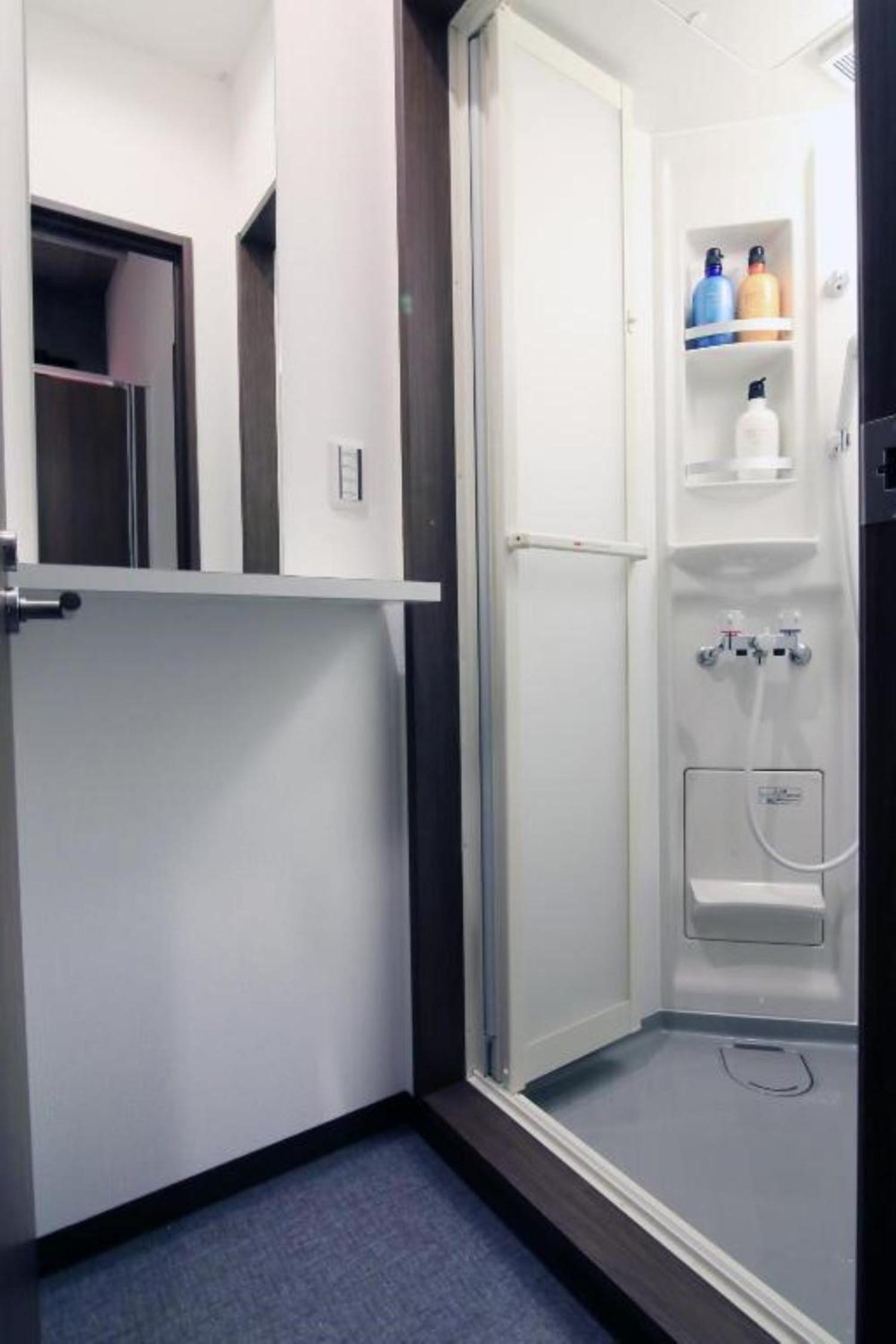 Single Bed in Male Dormitory Room photo 3