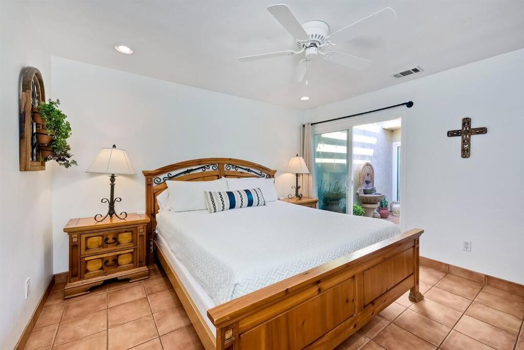 Three-Bedroom House photo 1