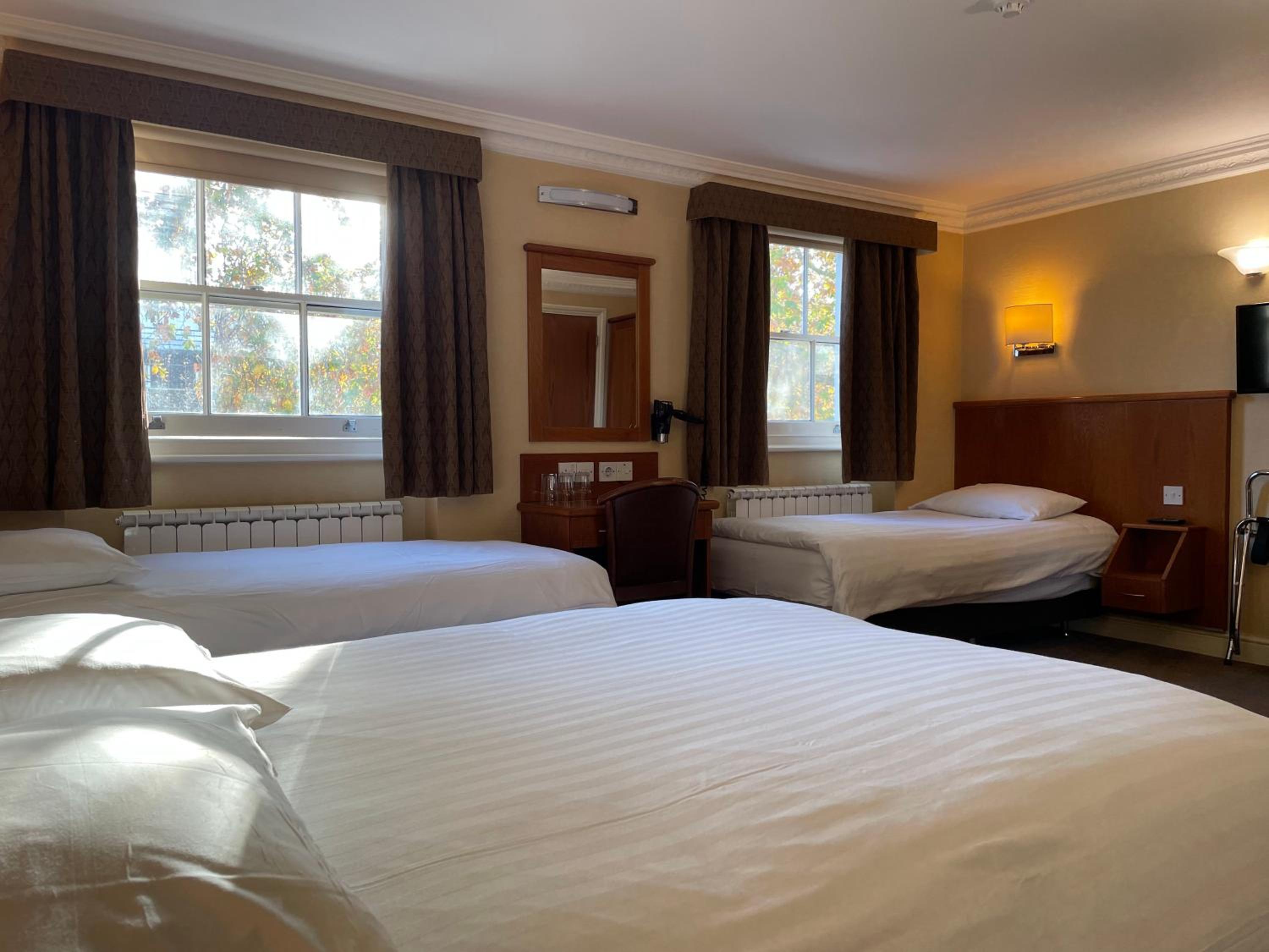 Standard Quadruple Room photo 3