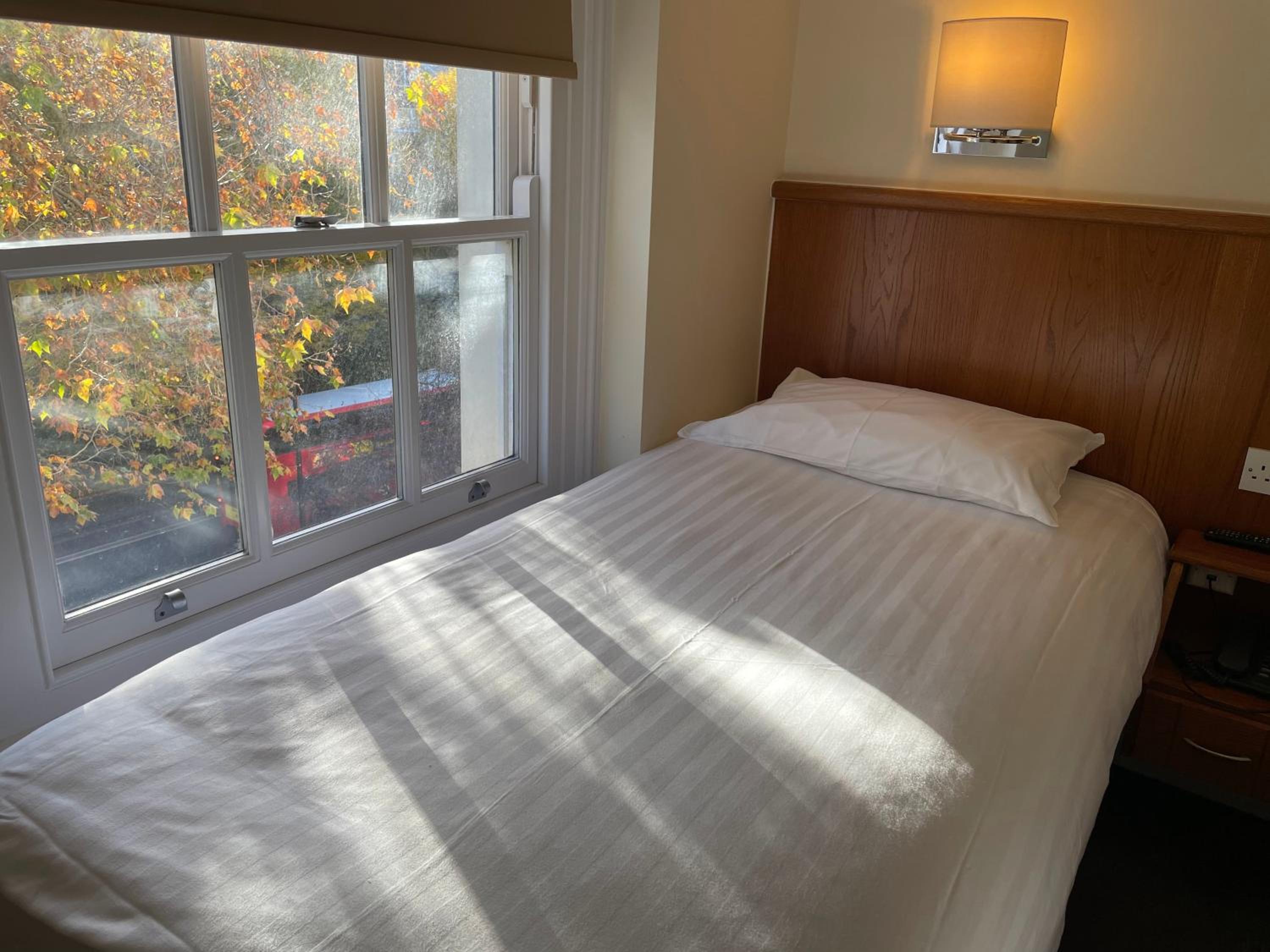 Standard Single Room photo 2