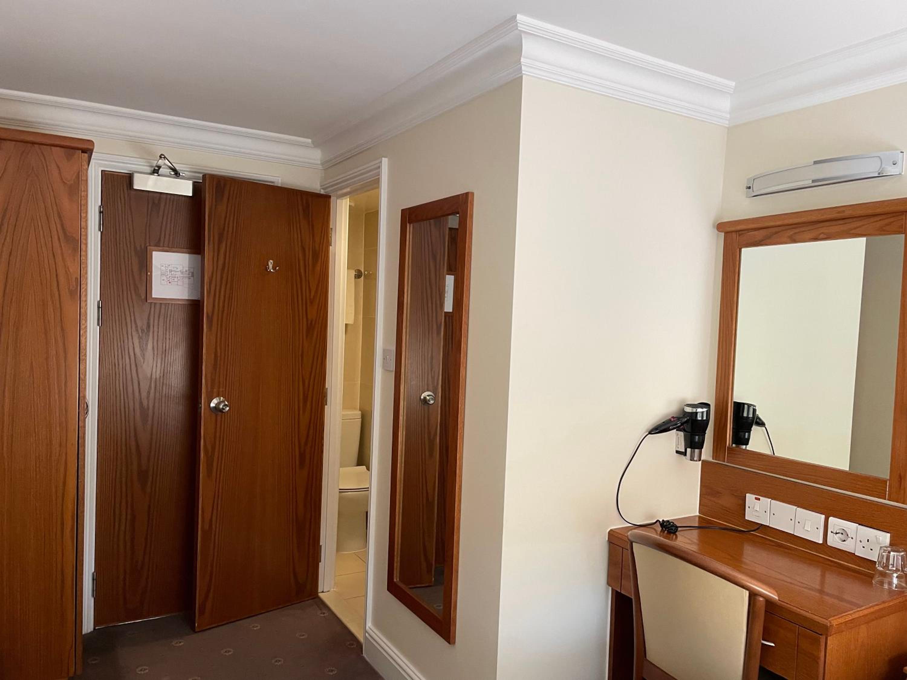 Standard Double Room photo 2
